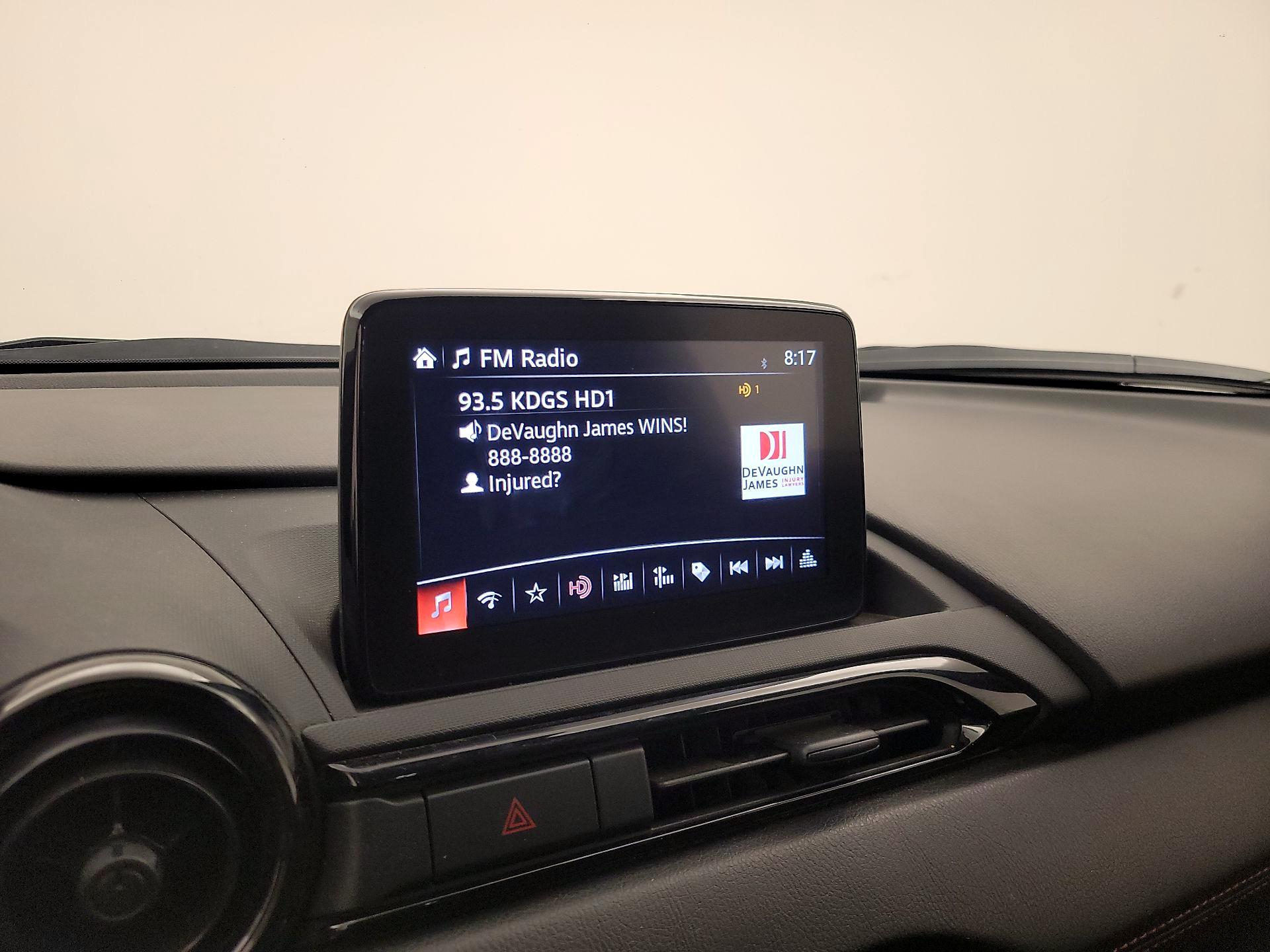 Thumbnail: 2019 Mazda MX-5 Miata - 15