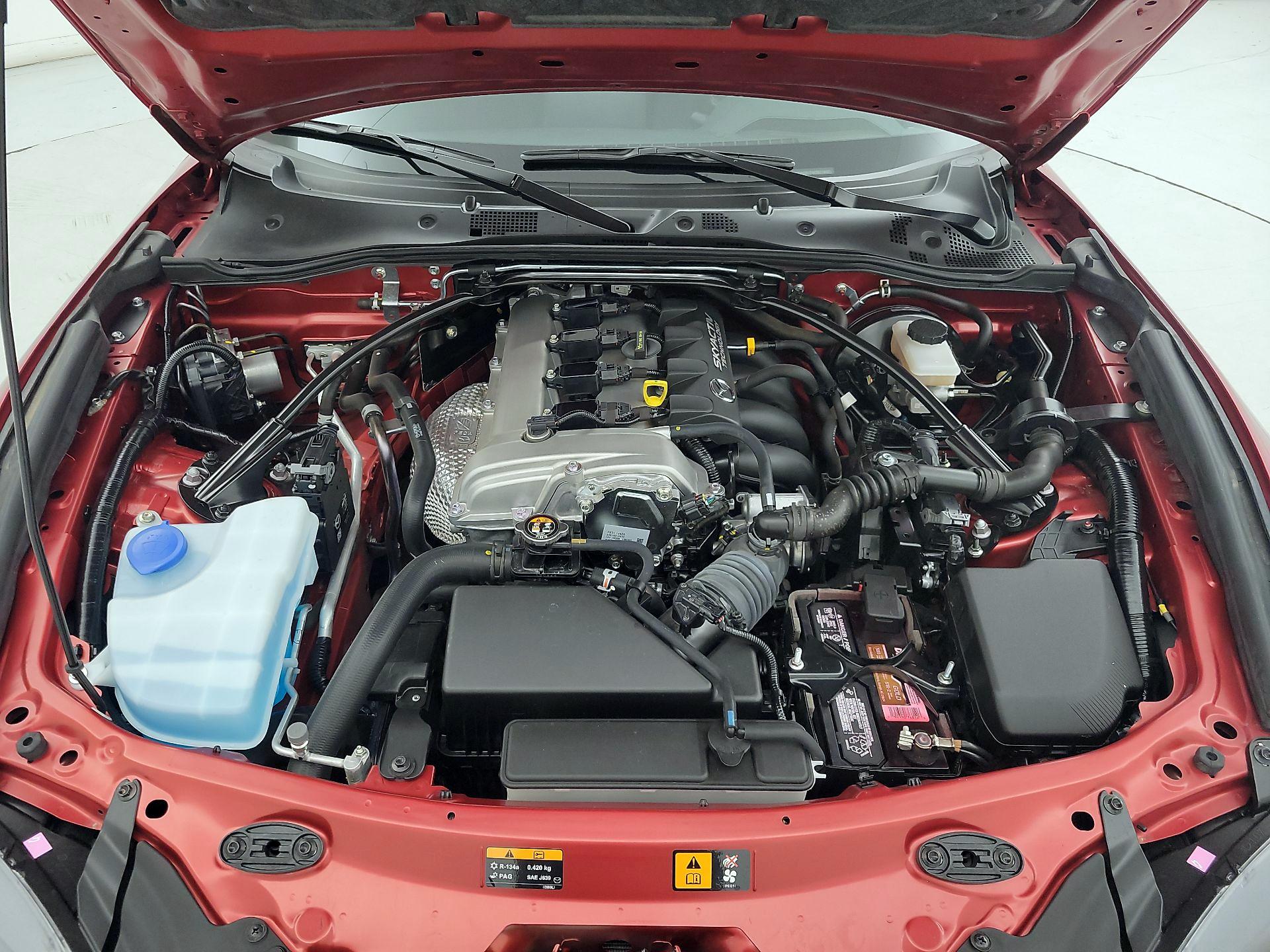 Thumbnail: 2019 Mazda MX-5 Miata - 20