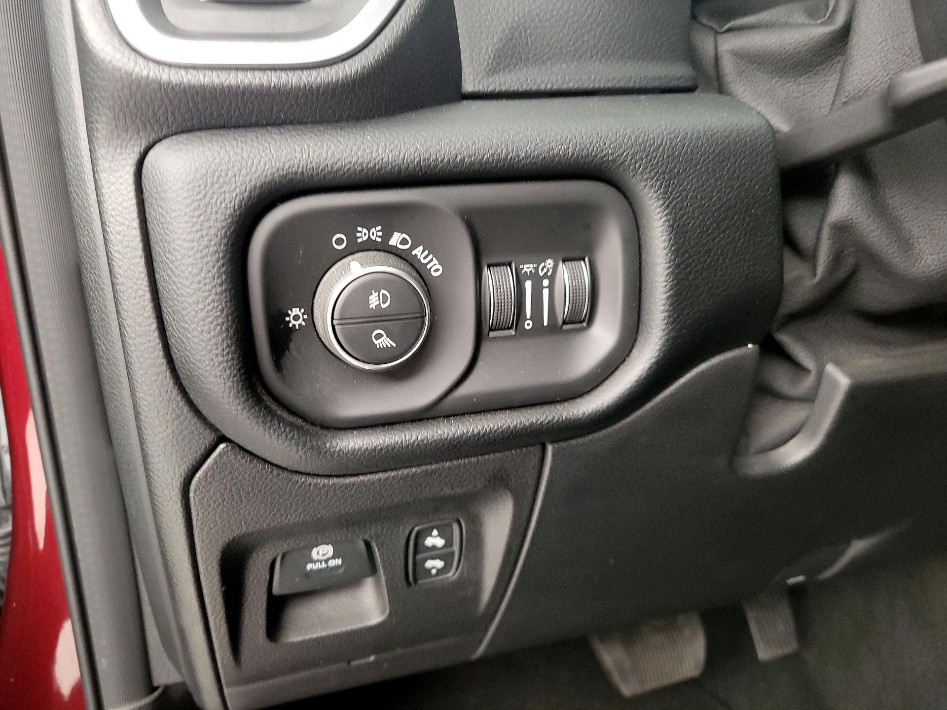 Thumbnail: 2021 RAM 1500 - 13