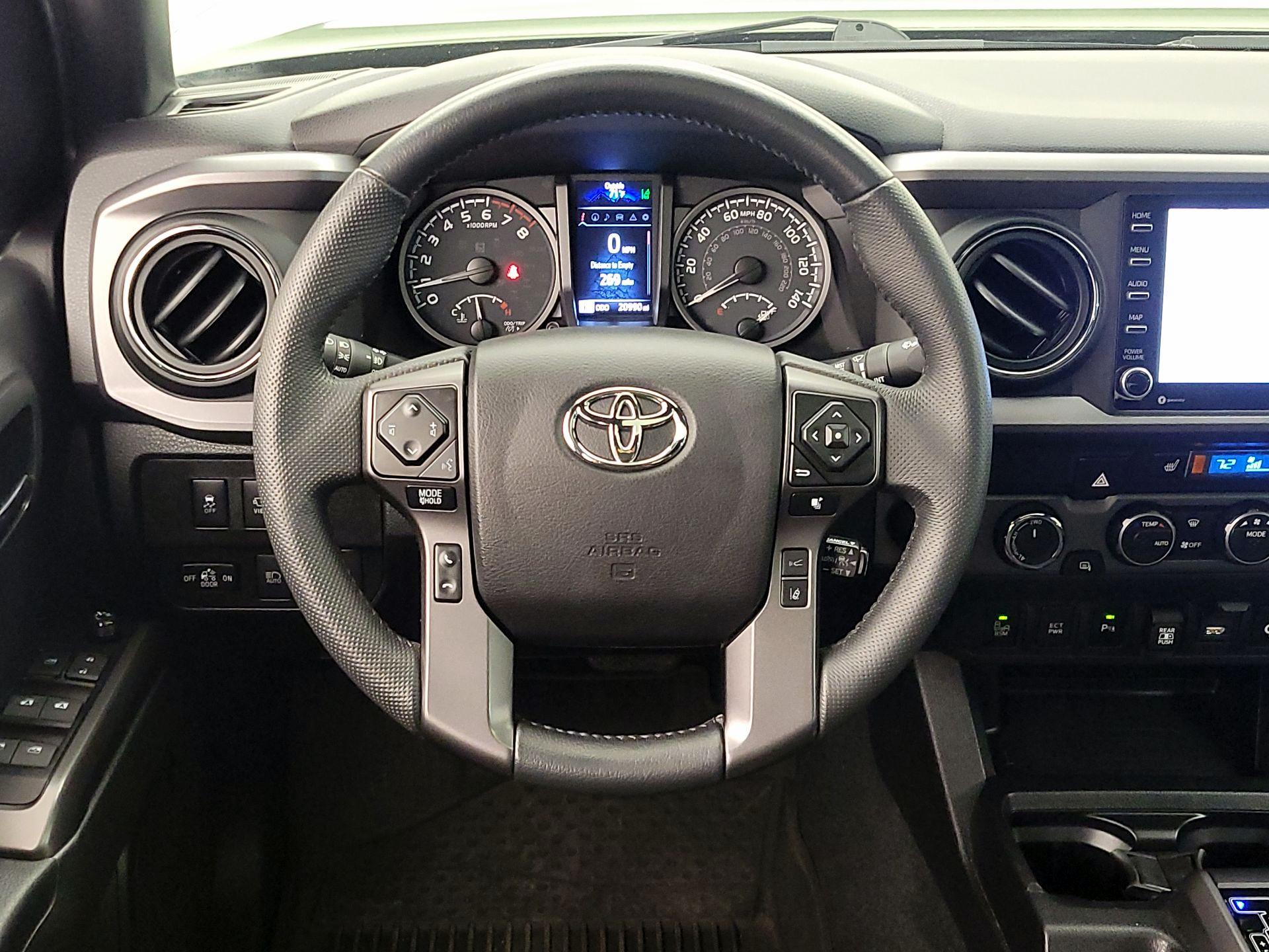 Thumbnail: 2022 Toyota Tacoma - 10