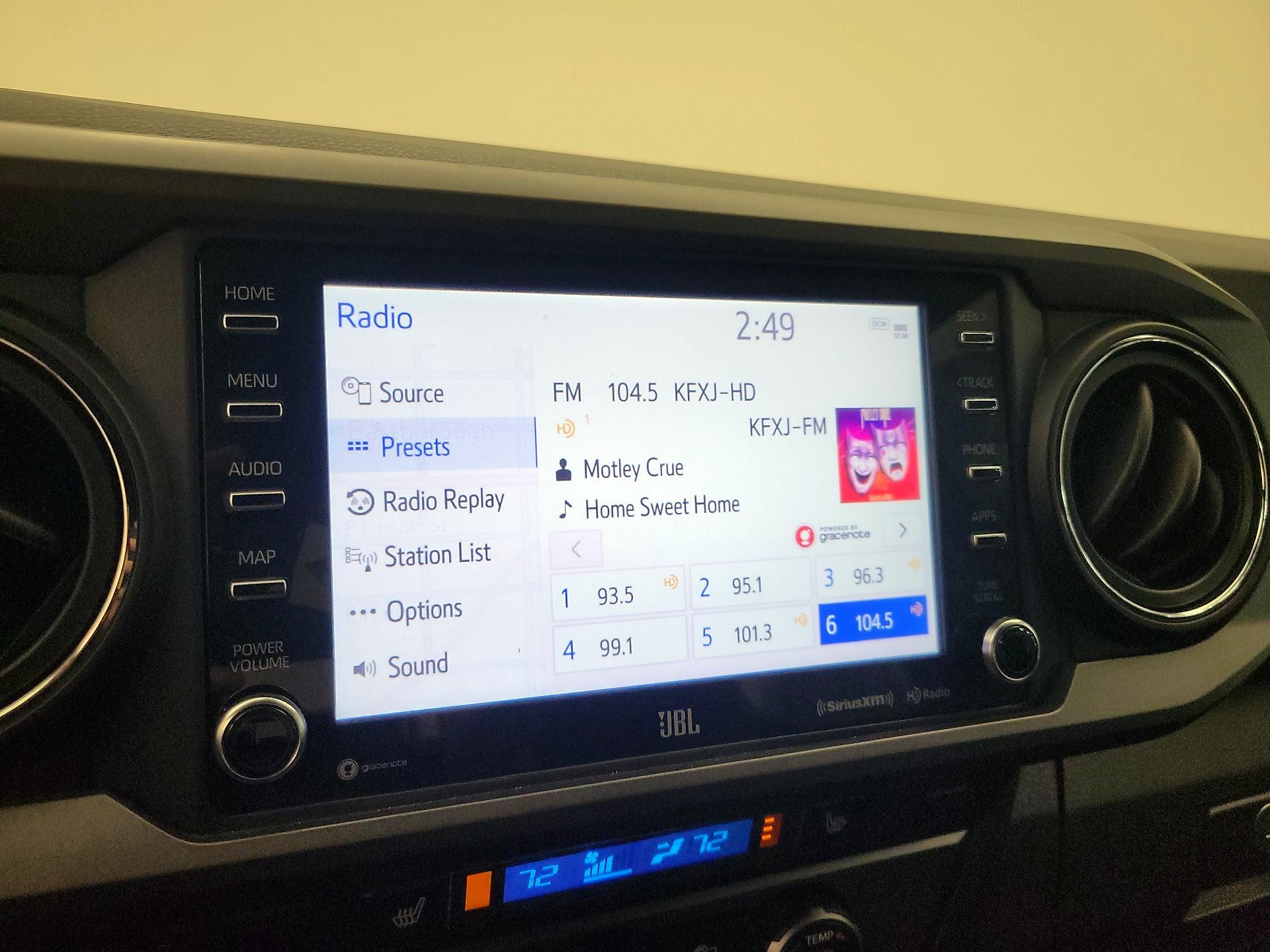 Thumbnail: 2022 Toyota Tacoma - 16