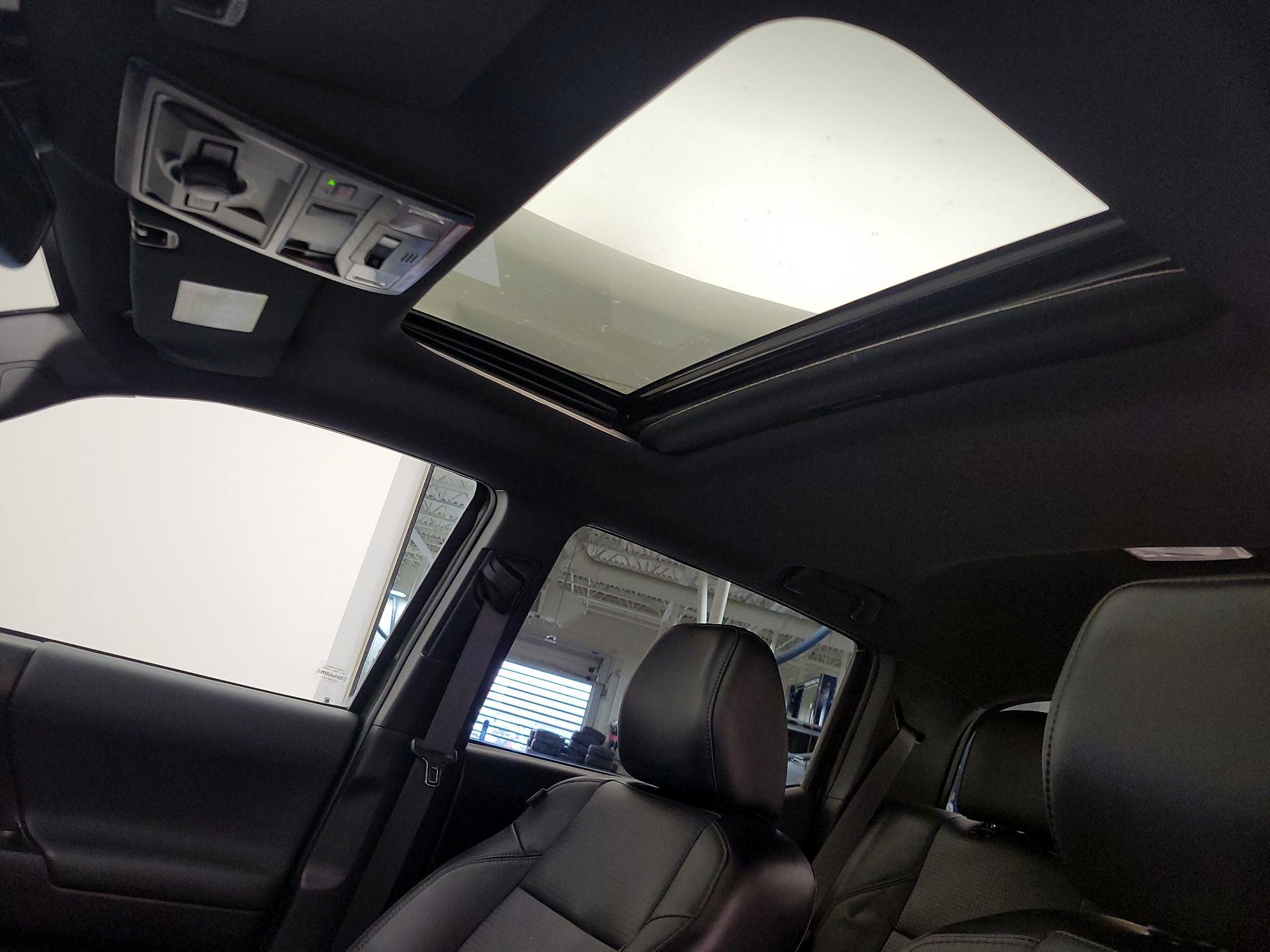 Thumbnail: 2022 Toyota Tacoma - 20