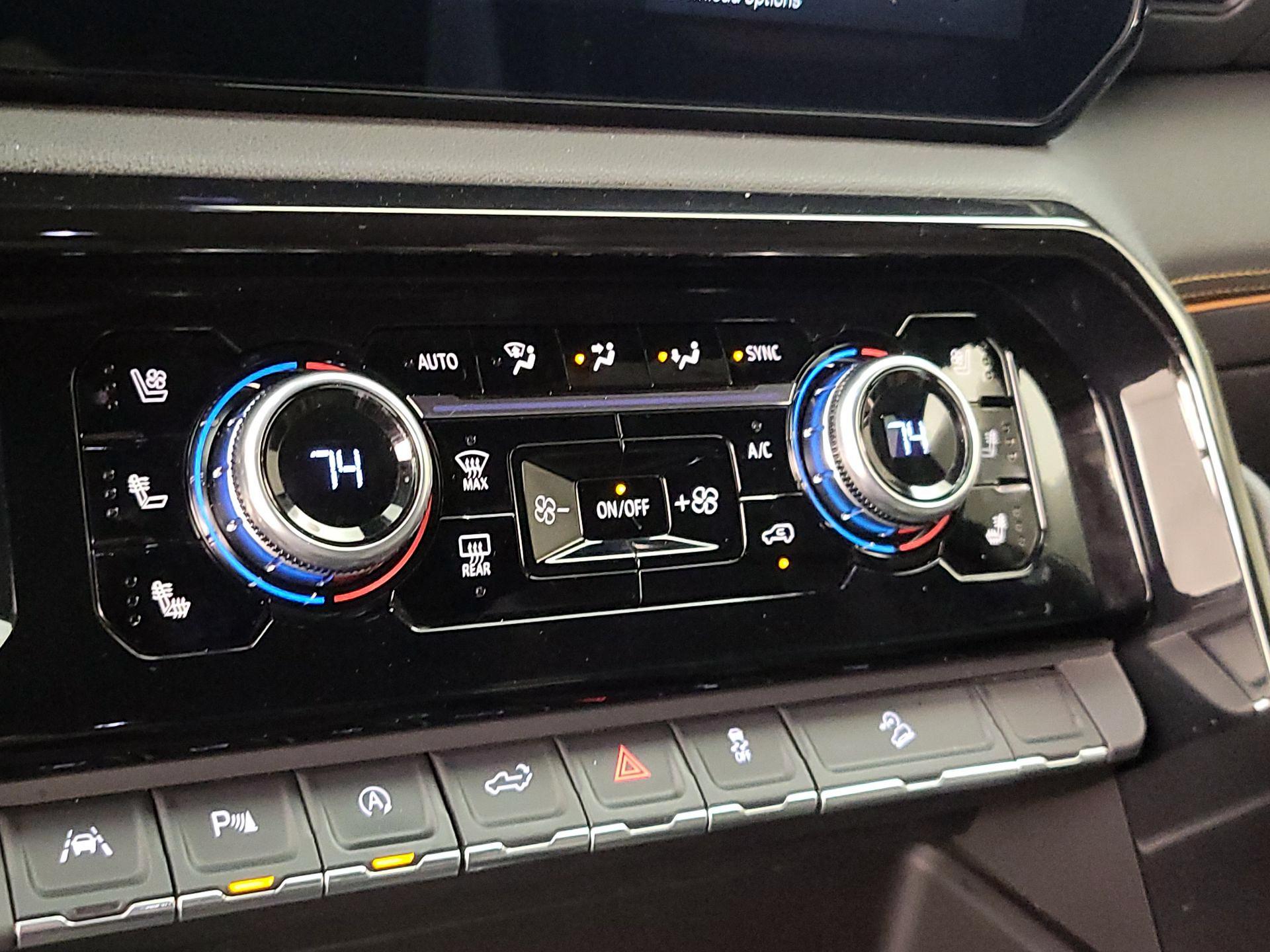 Thumbnail: 2024 GMC Sierra 1500 - 16