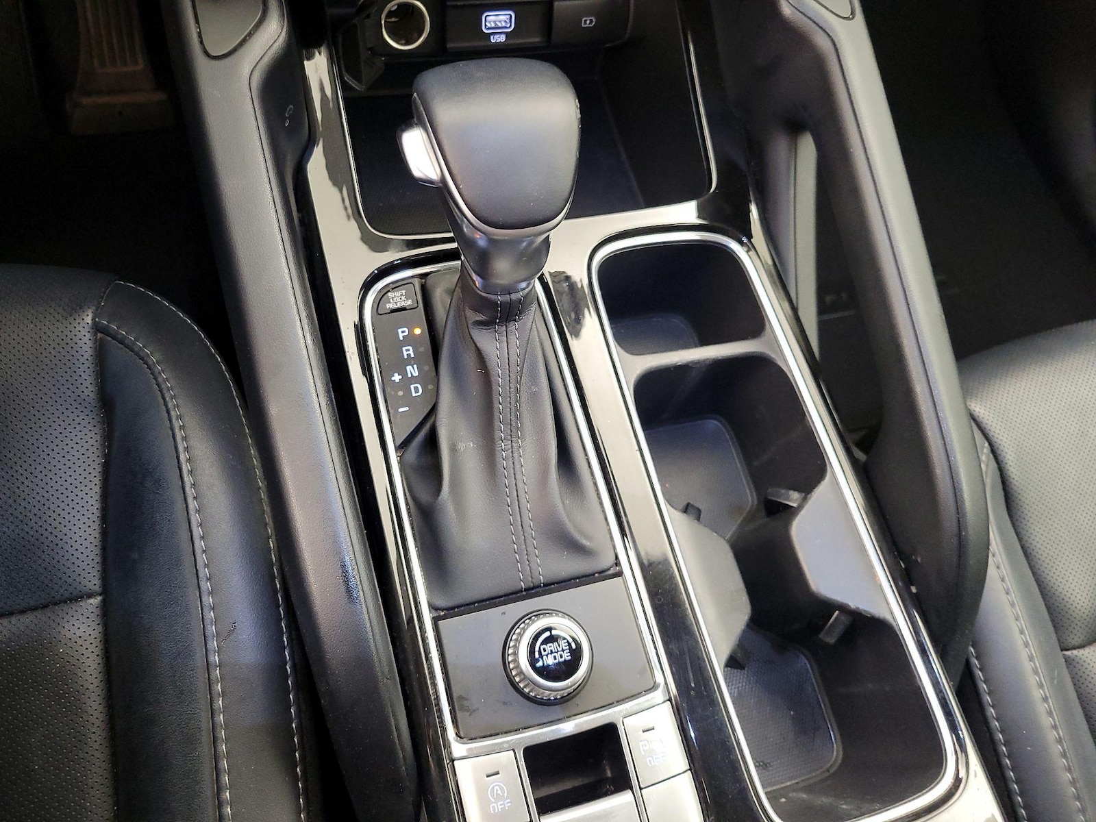 2020 Kia Telluride S - Photo 18