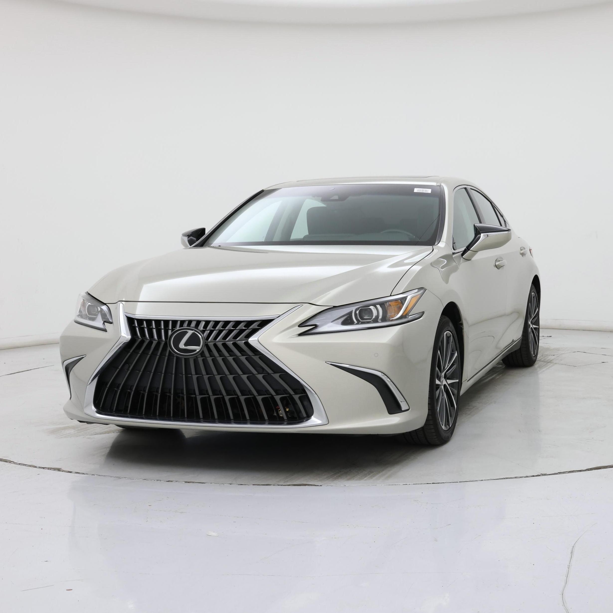 Thumbnail: 2022 Lexus ES - 4