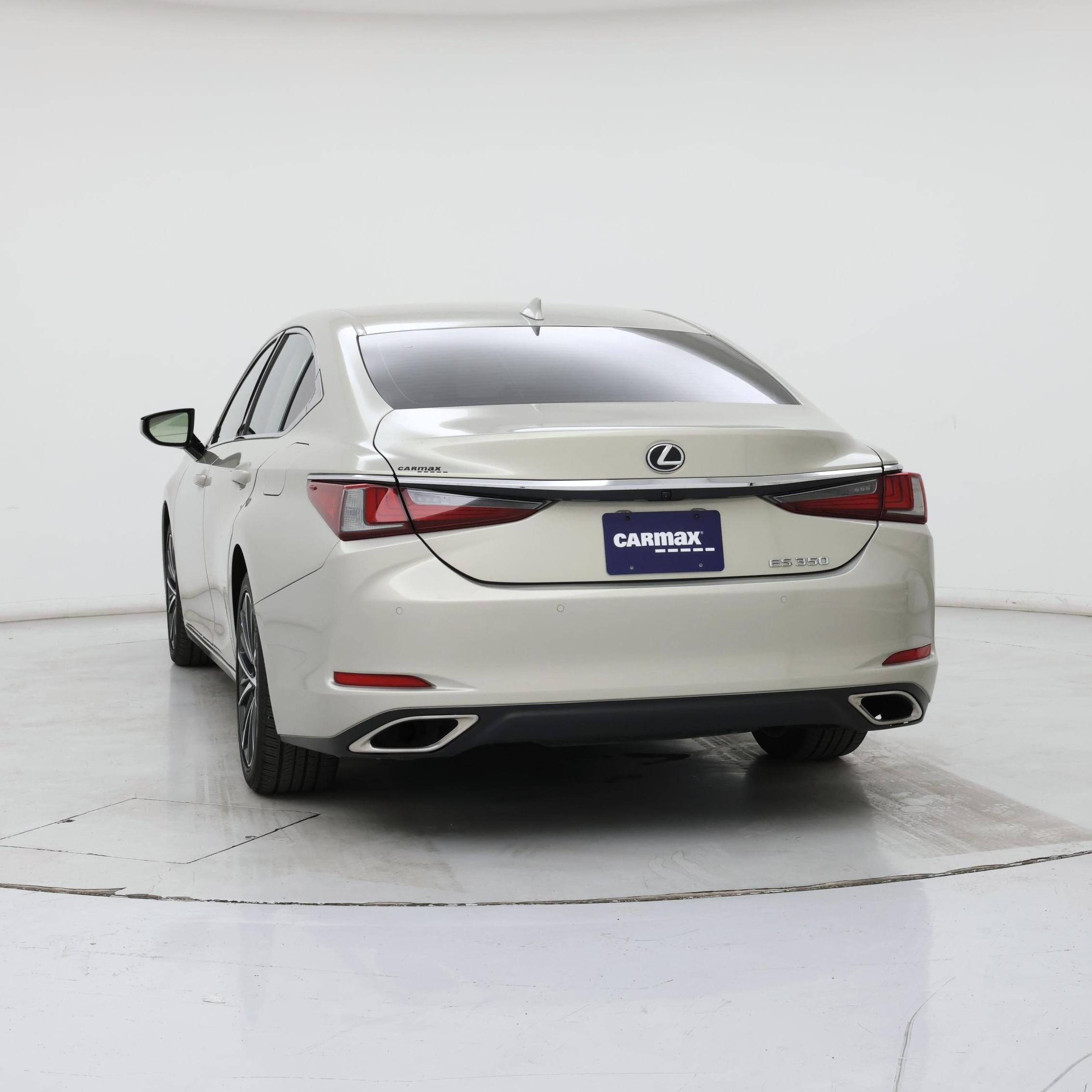 Thumbnail: 2022 Lexus ES - 6