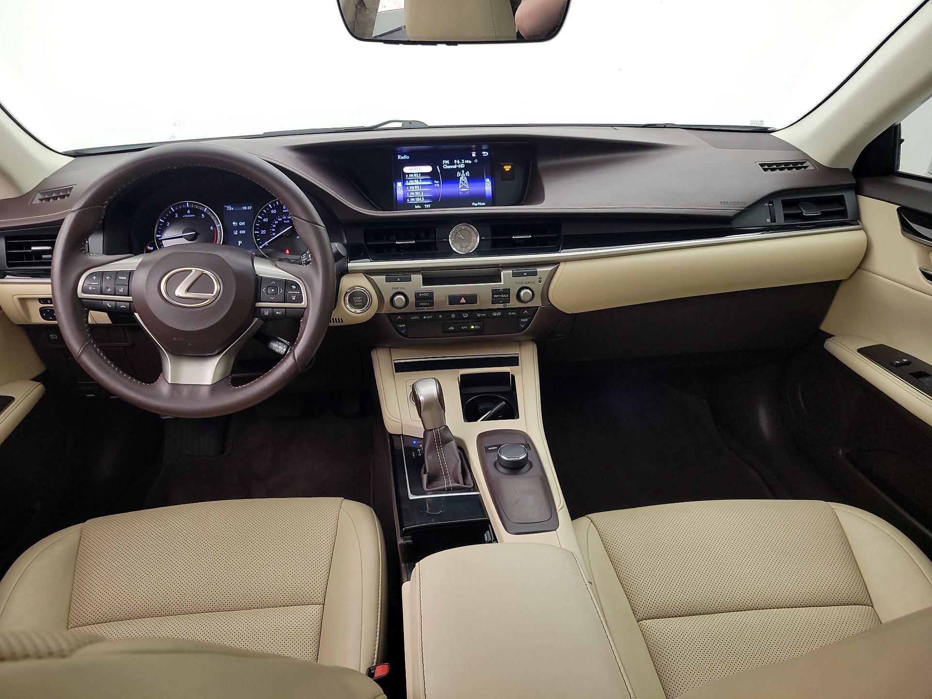 Thumbnail: 2017 Lexus ES - 9