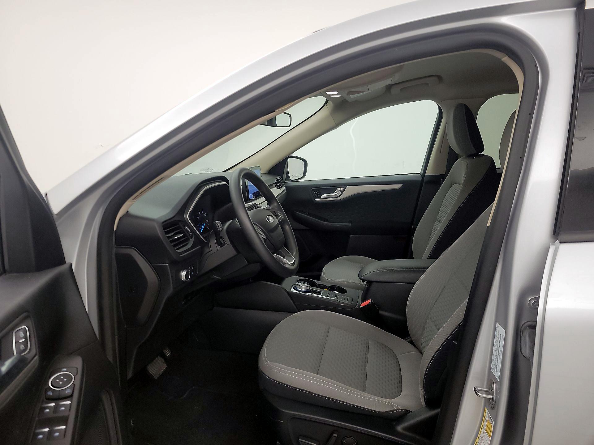 Thumbnail: 2020 Ford Escape - 11