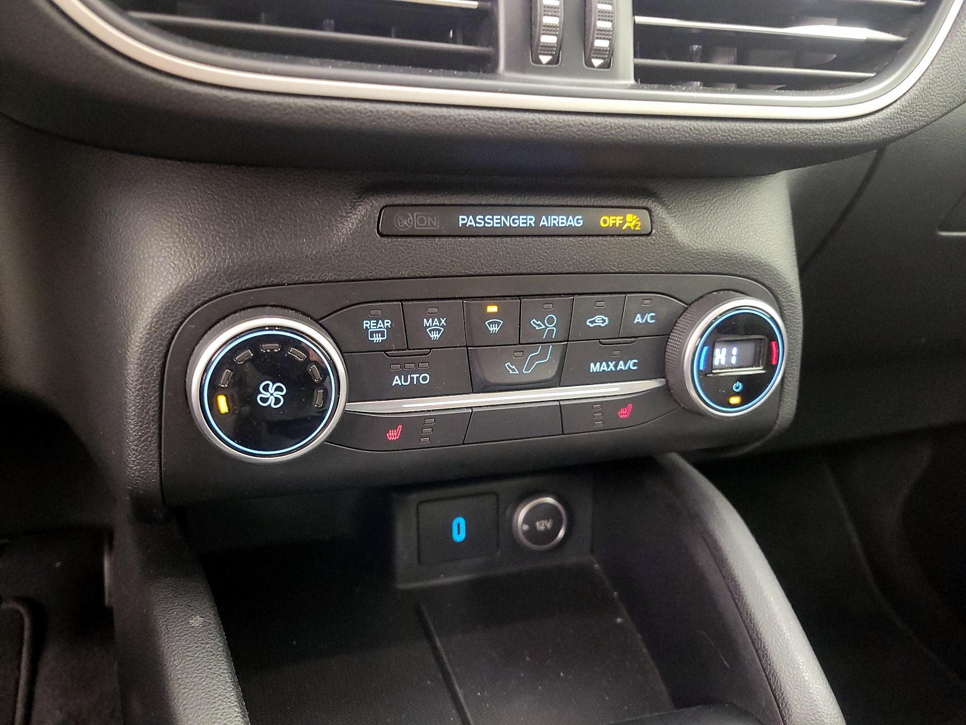 Thumbnail: 2020 Ford Escape - 16