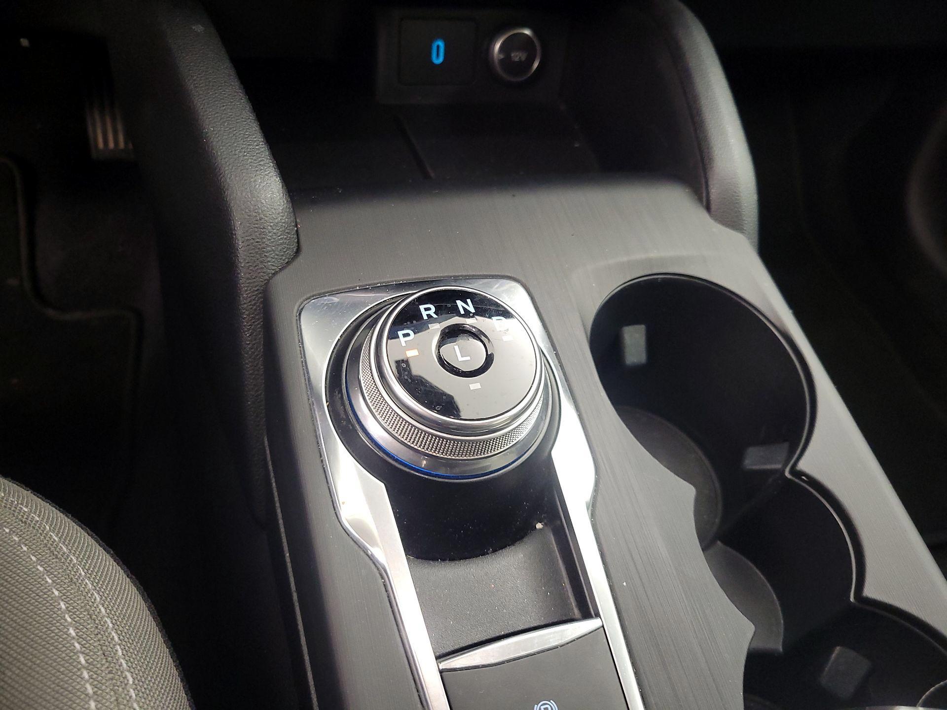 Thumbnail: 2020 Ford Escape - 17