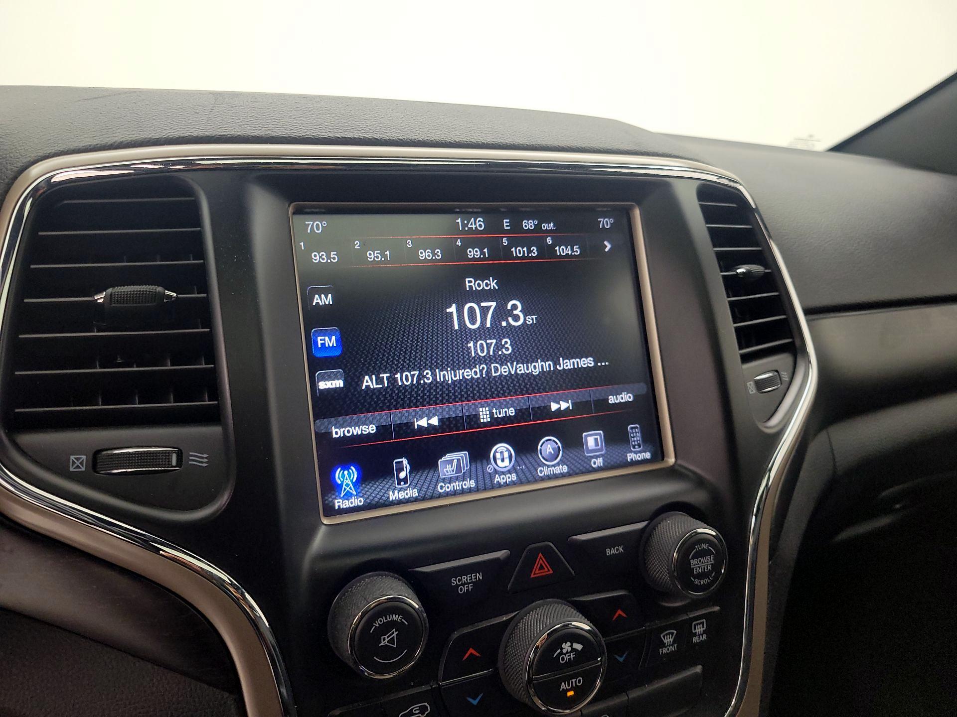 Thumbnail: 2015 Jeep Grand Cherokee - 14