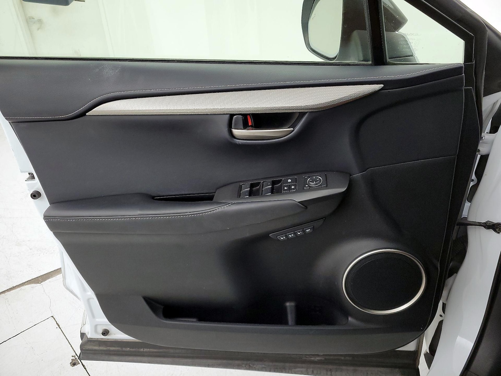 2016 Lexus NX 200t - Photo 13