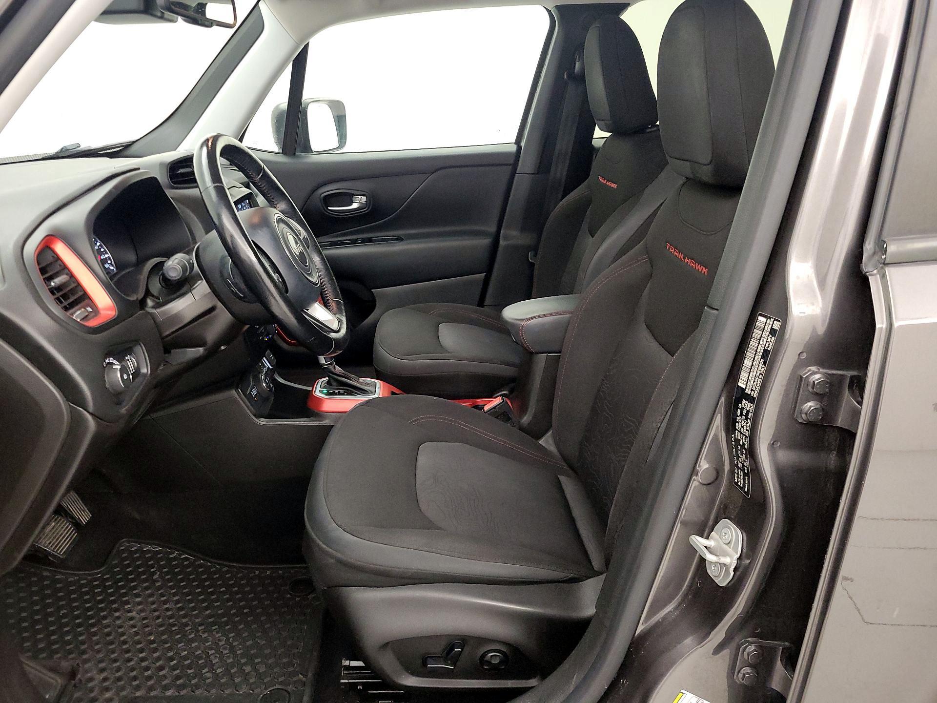 Thumbnail: 2021 Jeep Renegade - 11