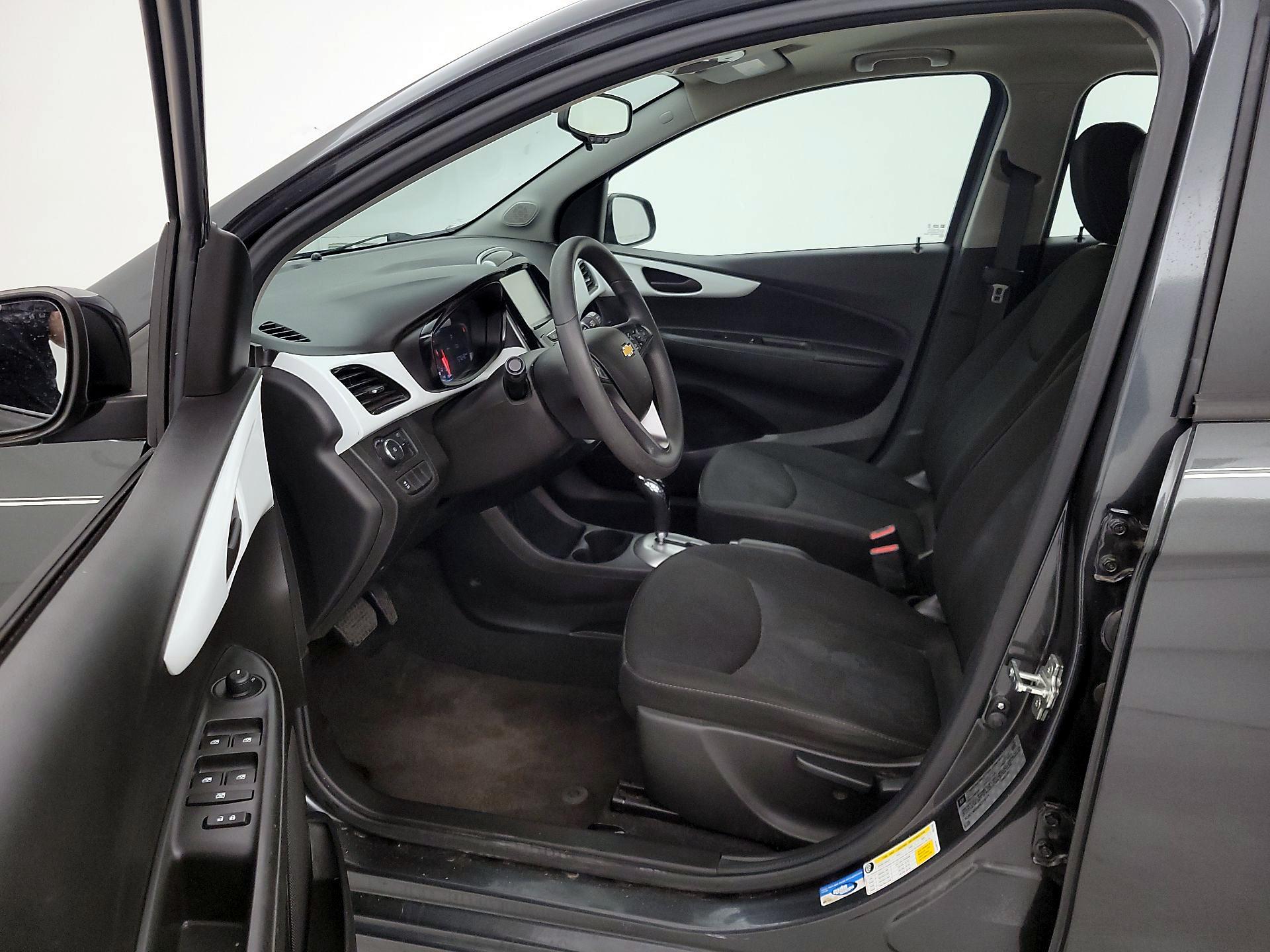 Thumbnail: 2017 Chevrolet Spark - 11