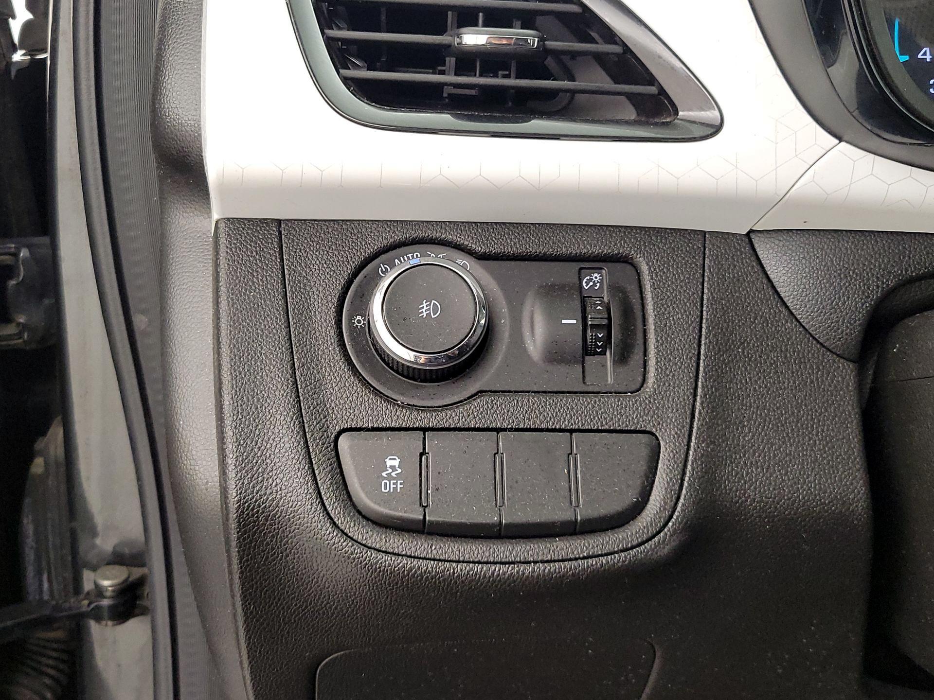 Thumbnail: 2017 Chevrolet Spark - 13