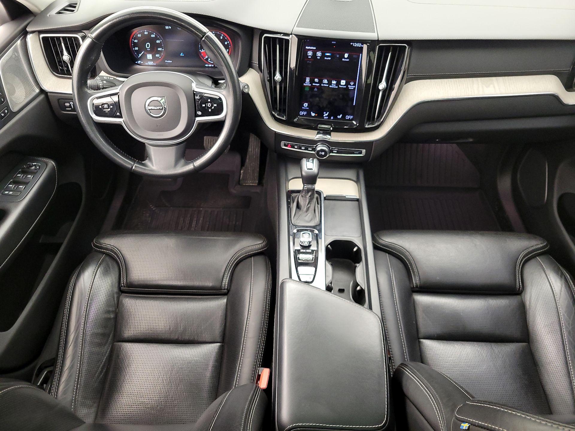 Thumbnail: 2021 Volvo XC60 - 9