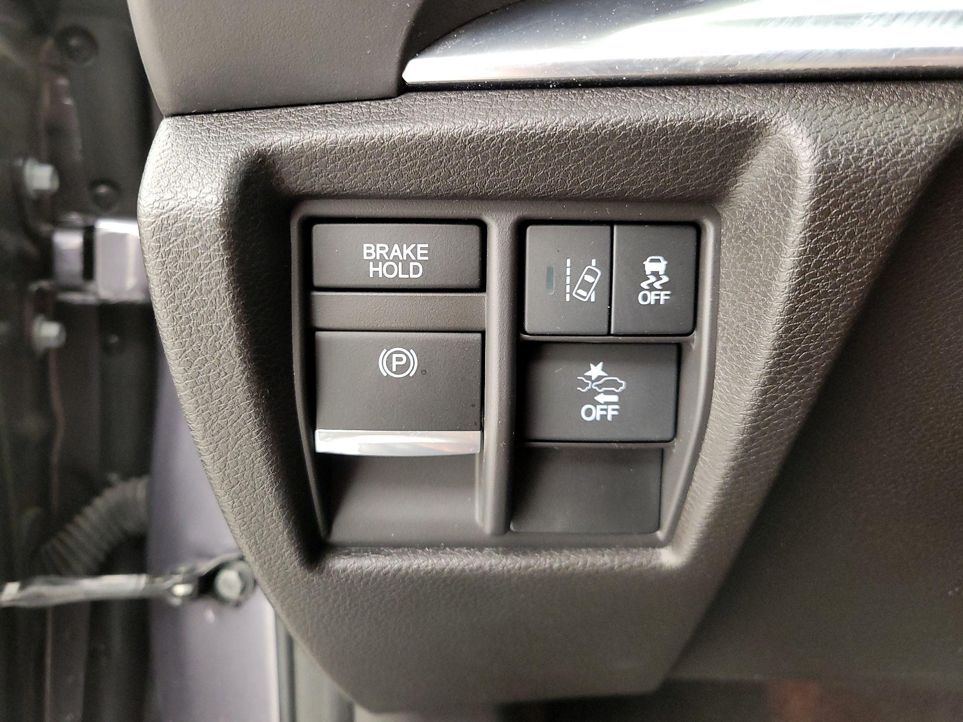 Thumbnail: 2018 Acura MDX - 13