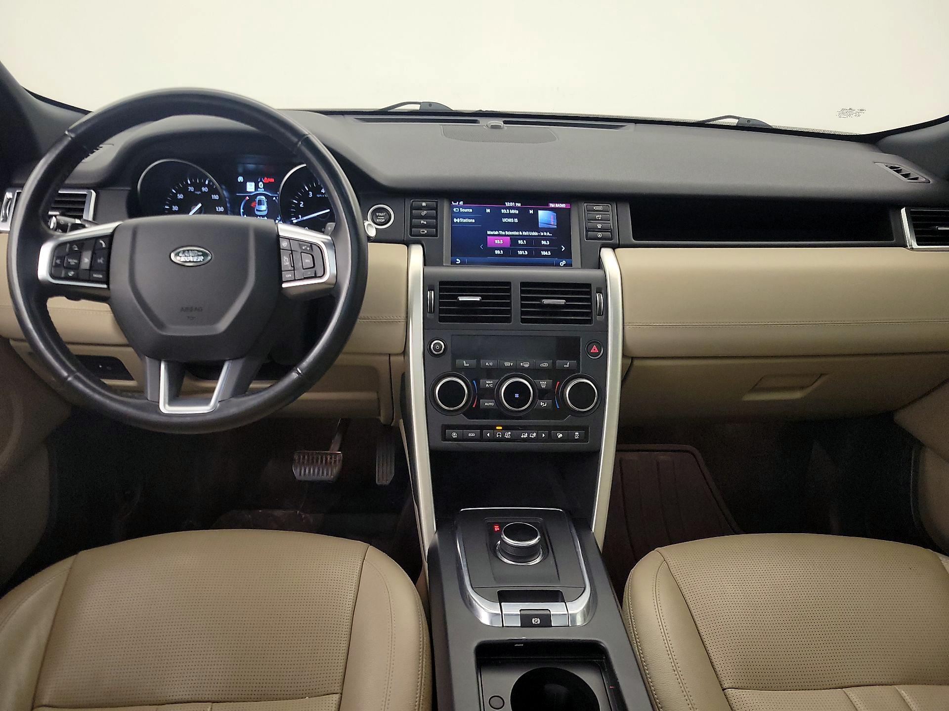 Thumbnail: 2019 Land Rover Discovery Sport - 9