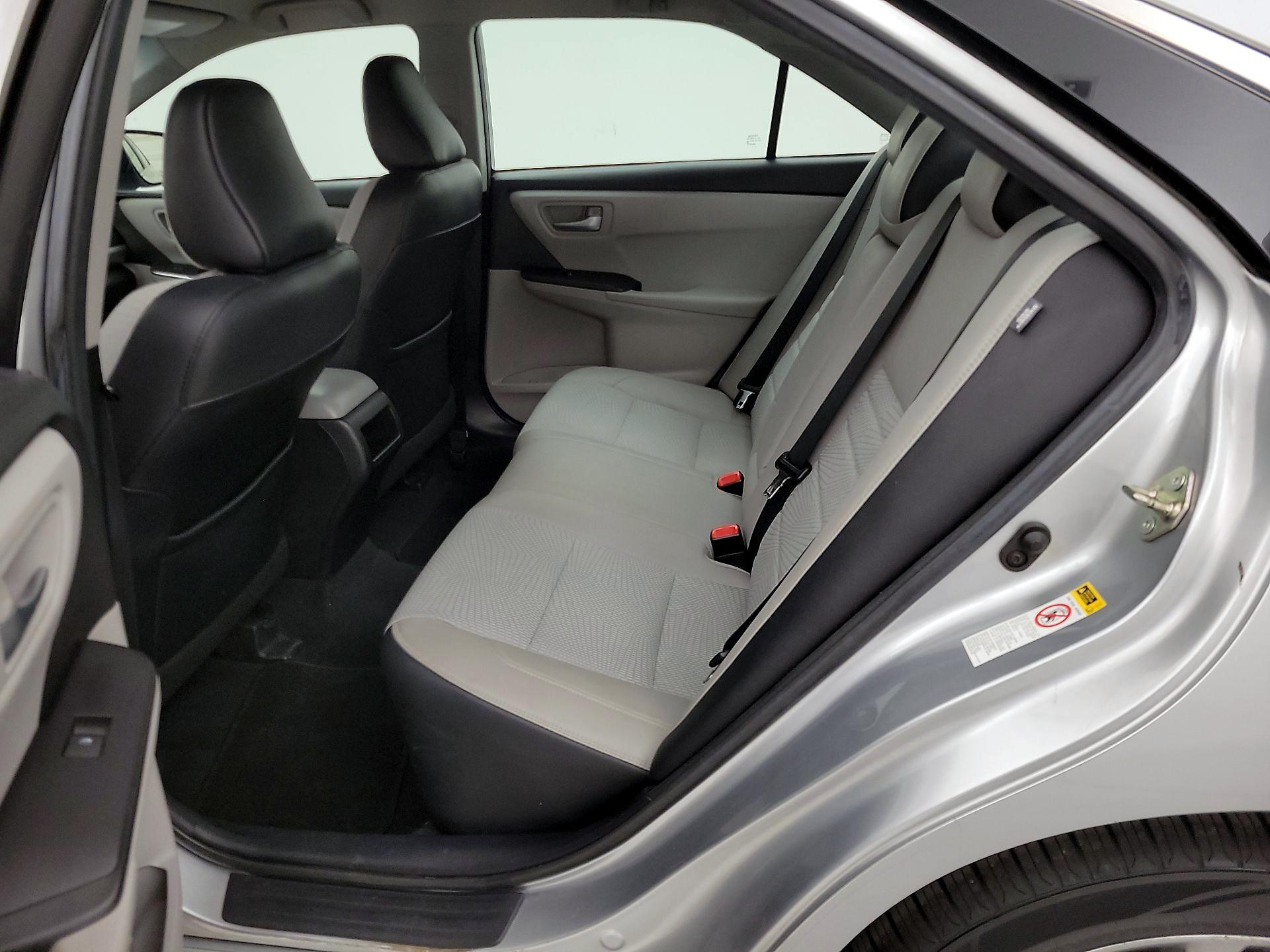 Thumbnail: 2017 Toyota Camry - 19