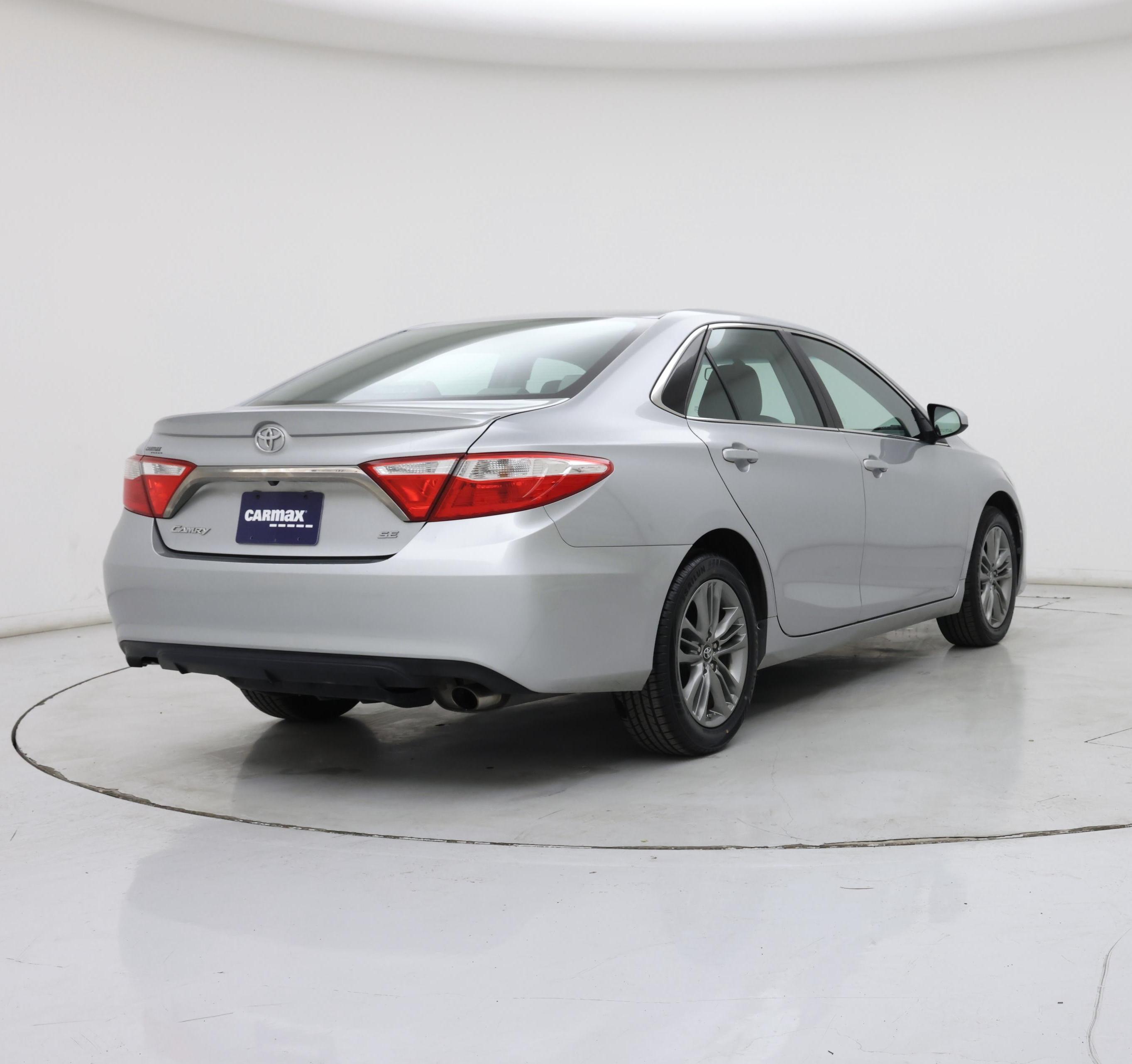 Thumbnail: 2017 Toyota Camry - 8