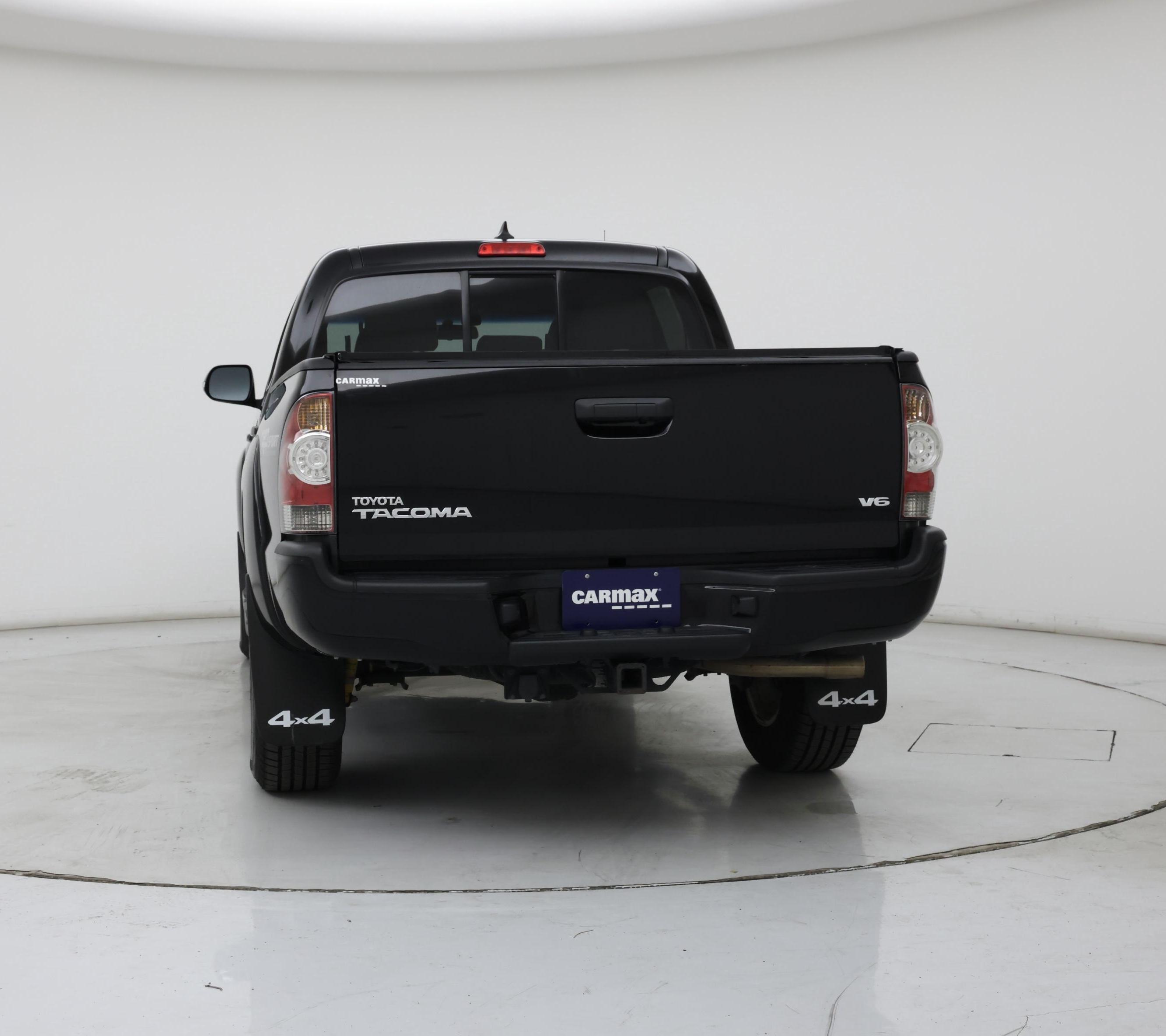 Thumbnail: 2015 Toyota Tacoma - 6