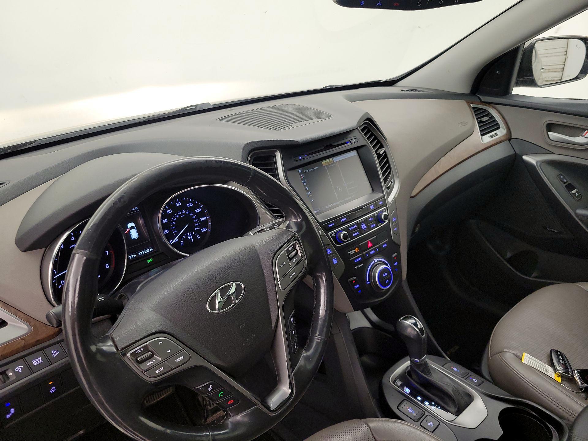 Thumbnail: 2018 Hyundai Santa Fe - 9