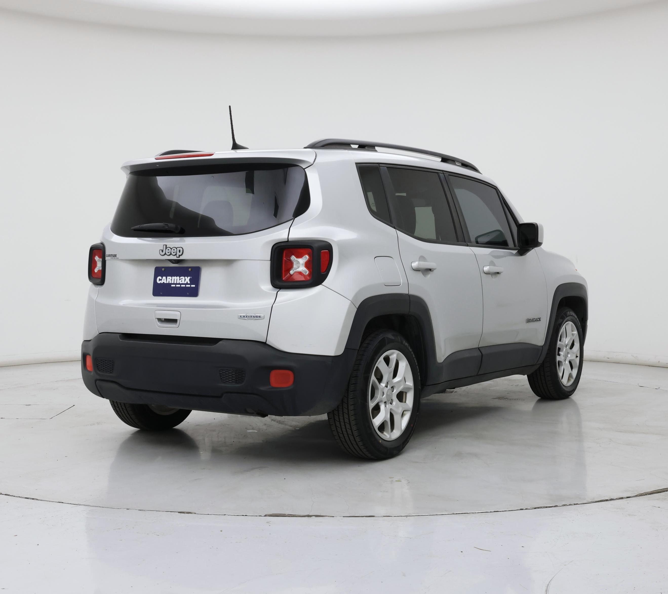 Thumbnail: 2018 Jeep Renegade - 8