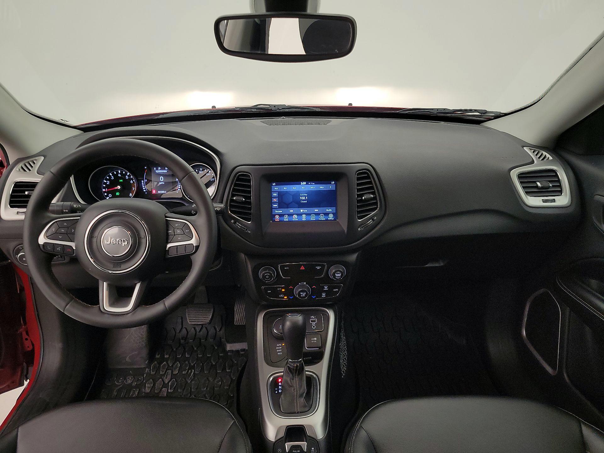 Thumbnail: 2021 Jeep Compass - 9