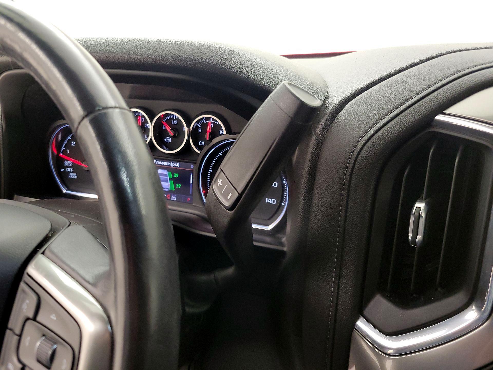 Thumbnail: 2021 Chevrolet Silverado 1500 - 17