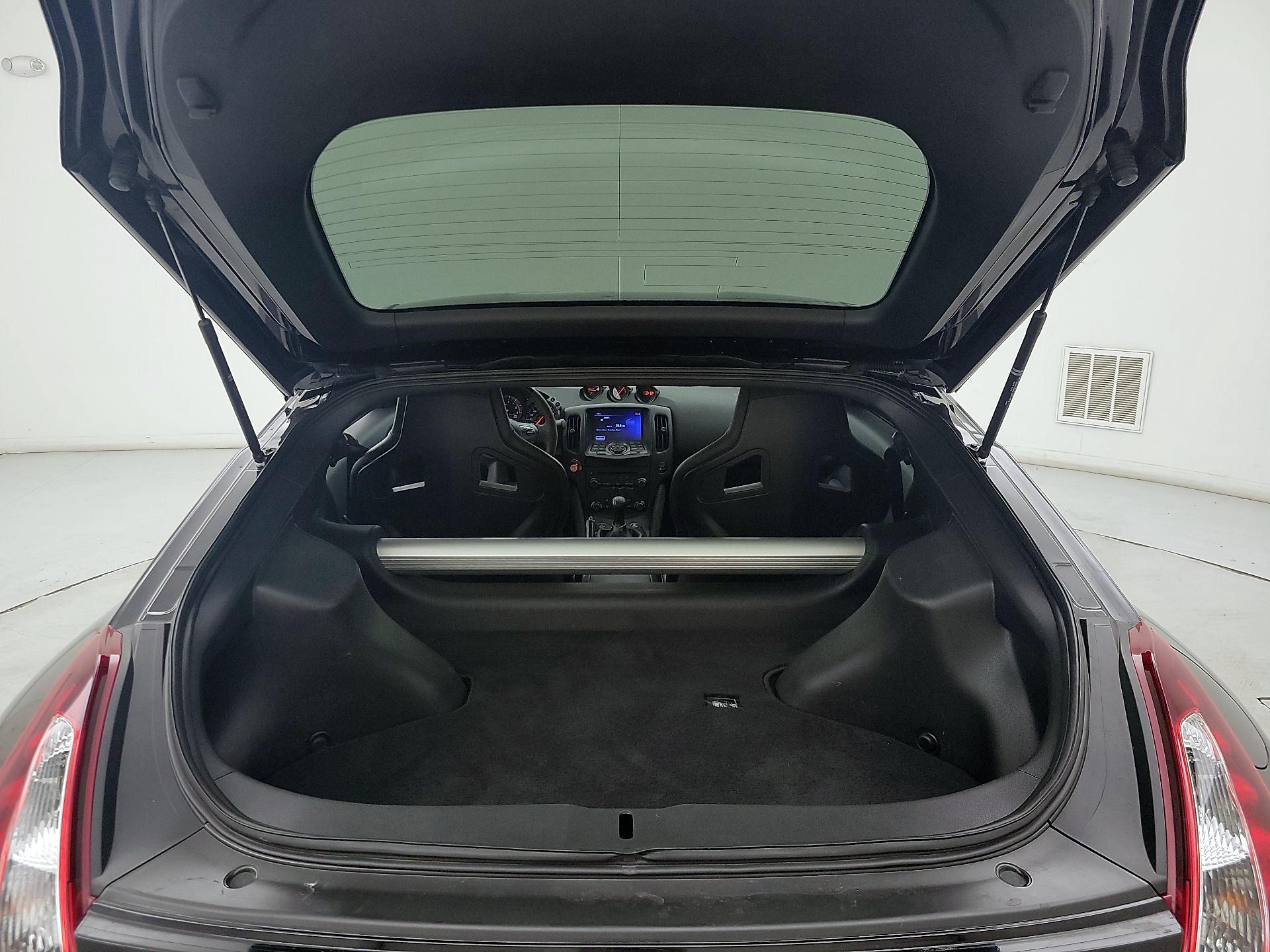 Thumbnail: 2020 Nissan Z - 20