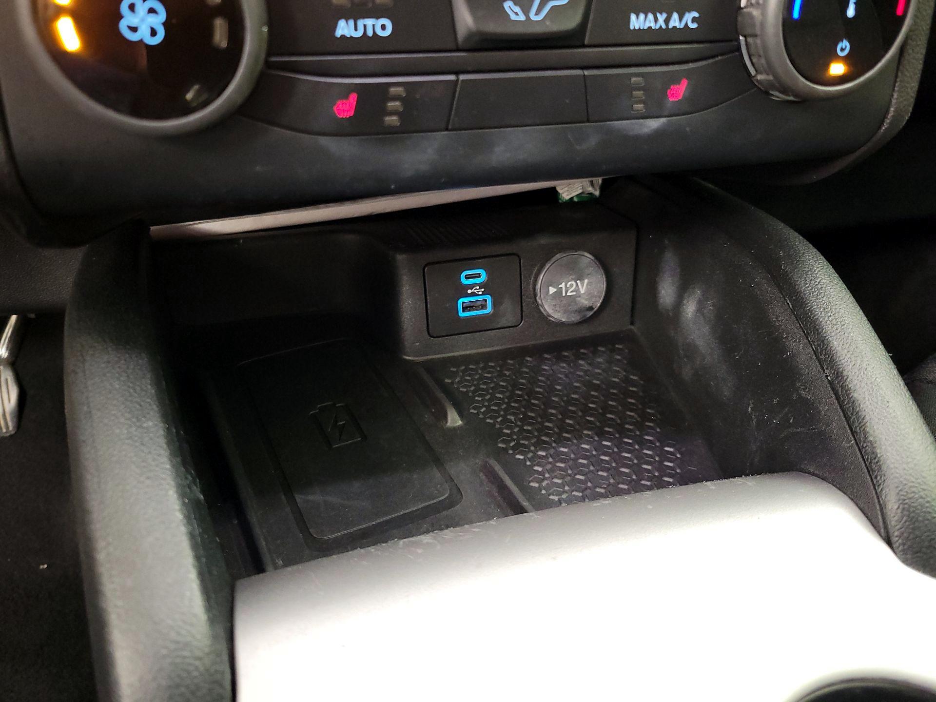 Thumbnail: 2022 Ford Bronco Sport - 19