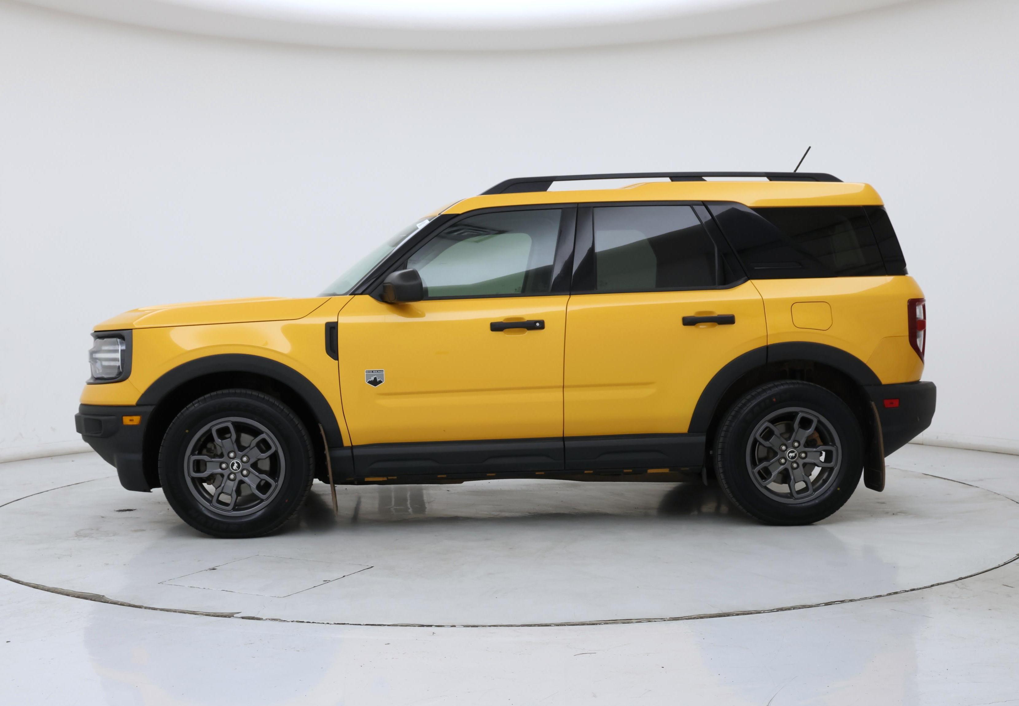 Thumbnail: 2022 Ford Bronco Sport - 3