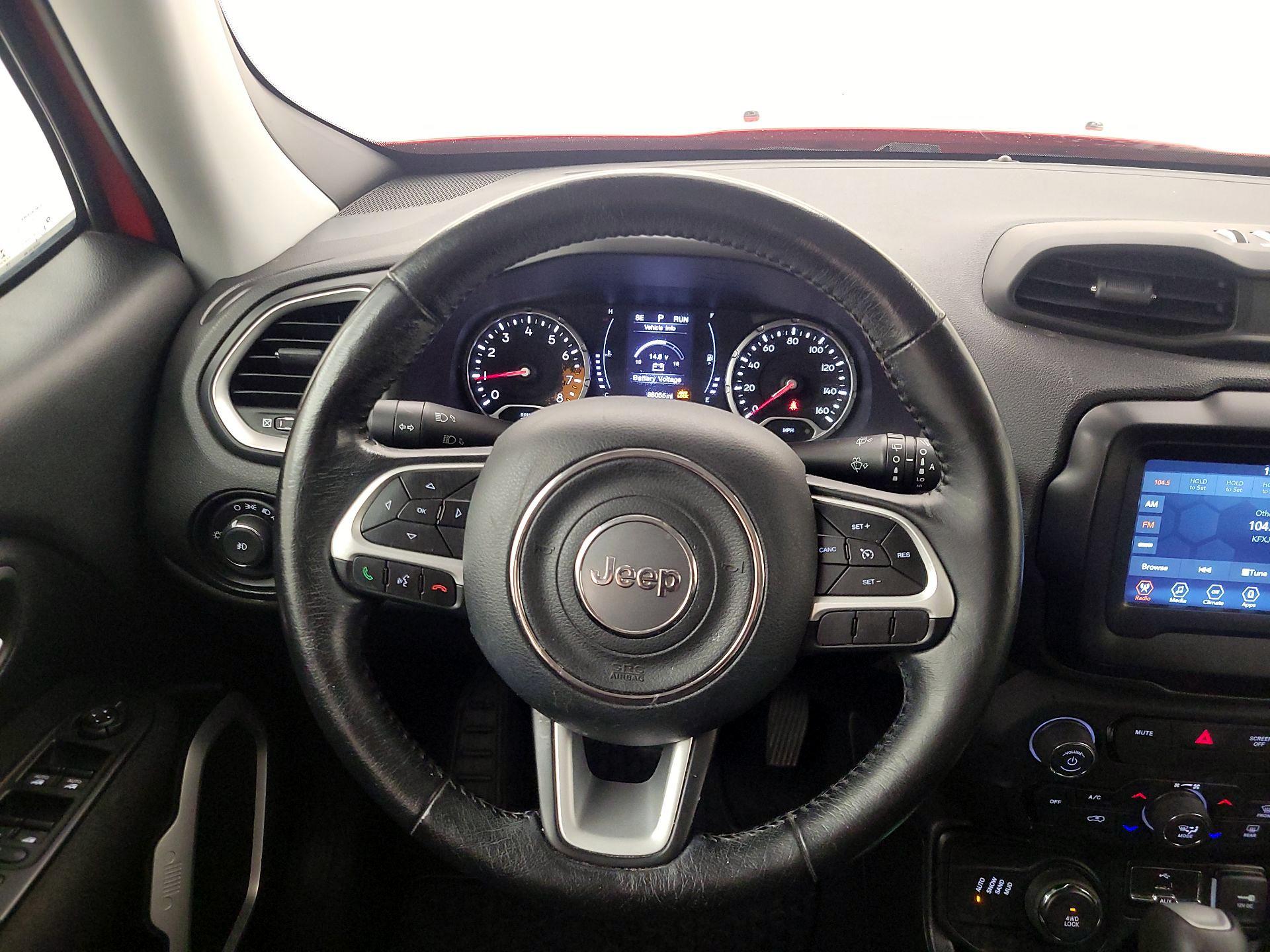 Thumbnail: 2018 Jeep Renegade - 10