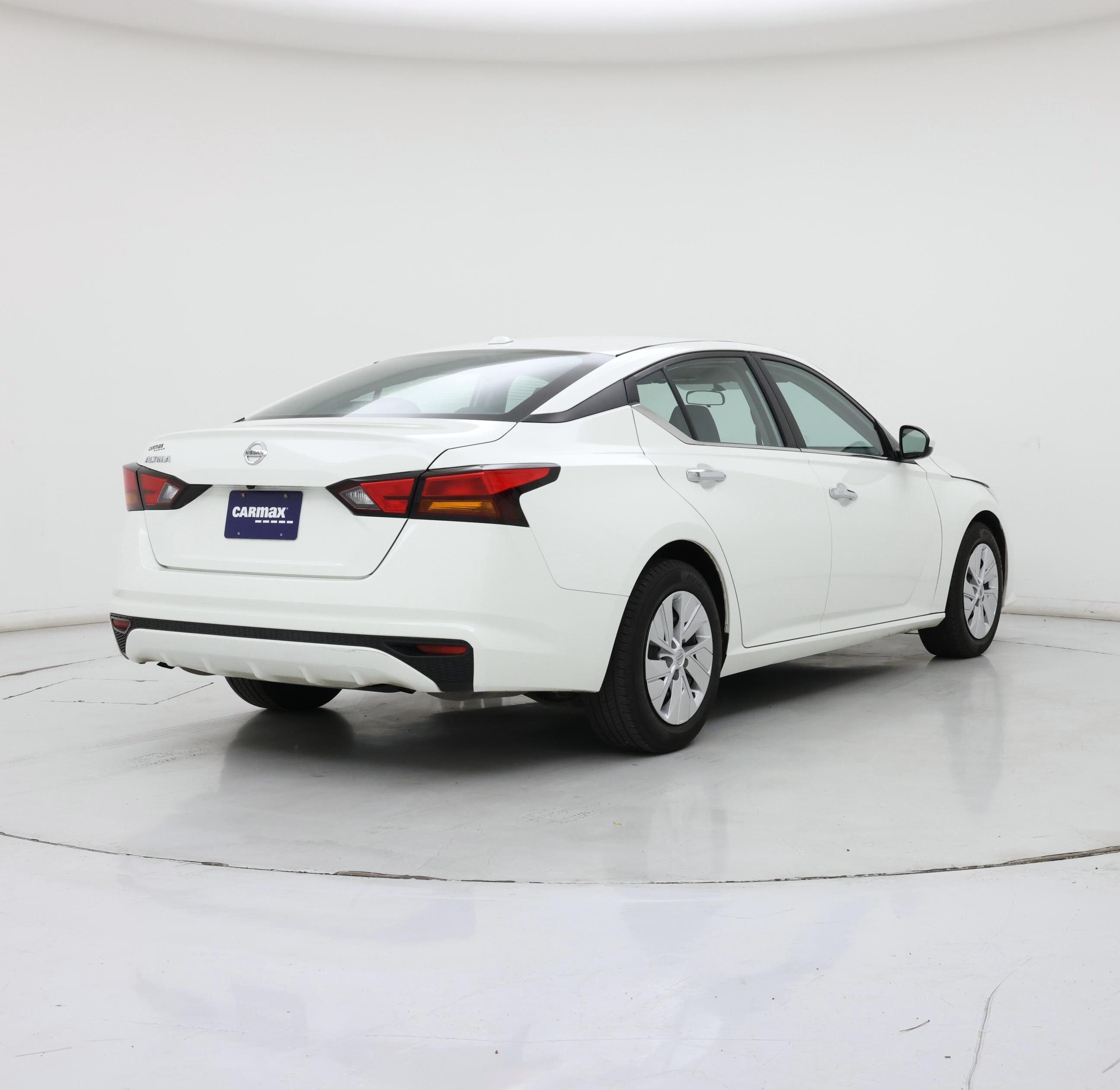 Thumbnail: 2020 Nissan Altima - 8