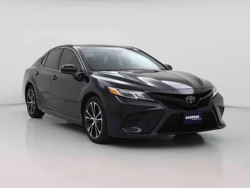 2018 Toyota Camry SE -
                  Wichita, KS