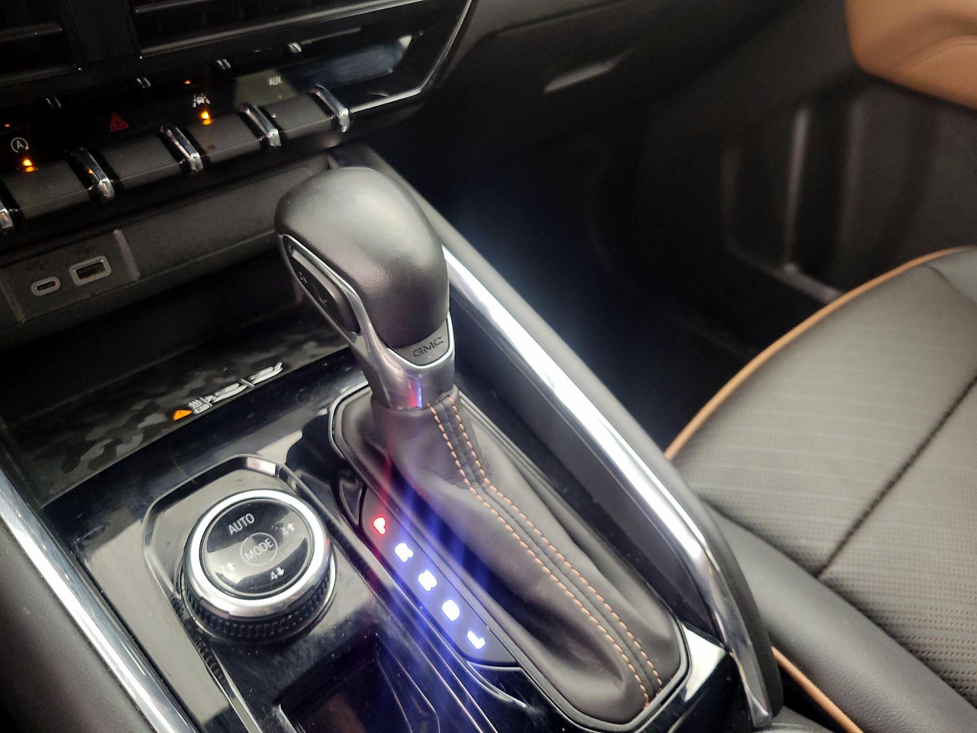 Thumbnail: 2023 GMC Canyon - 17