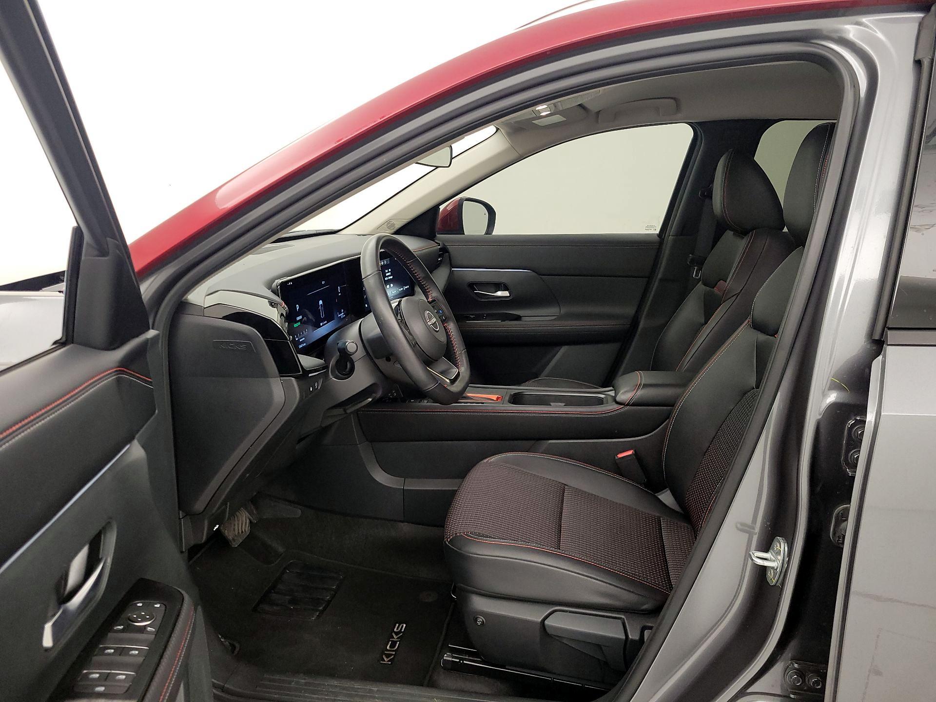 Thumbnail: 2025 Nissan Kicks - 11