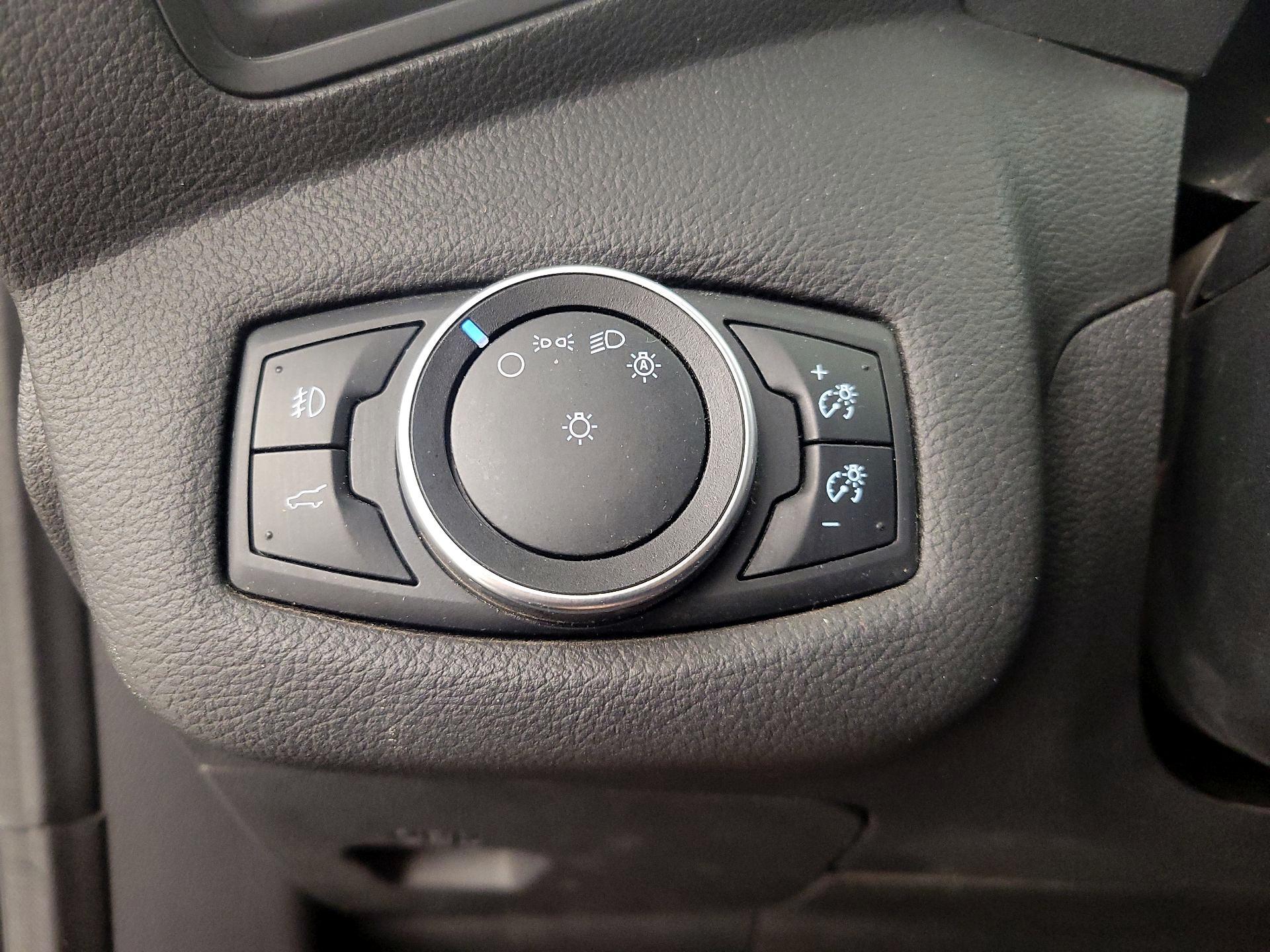 Thumbnail: 2017 Ford Escape - 13