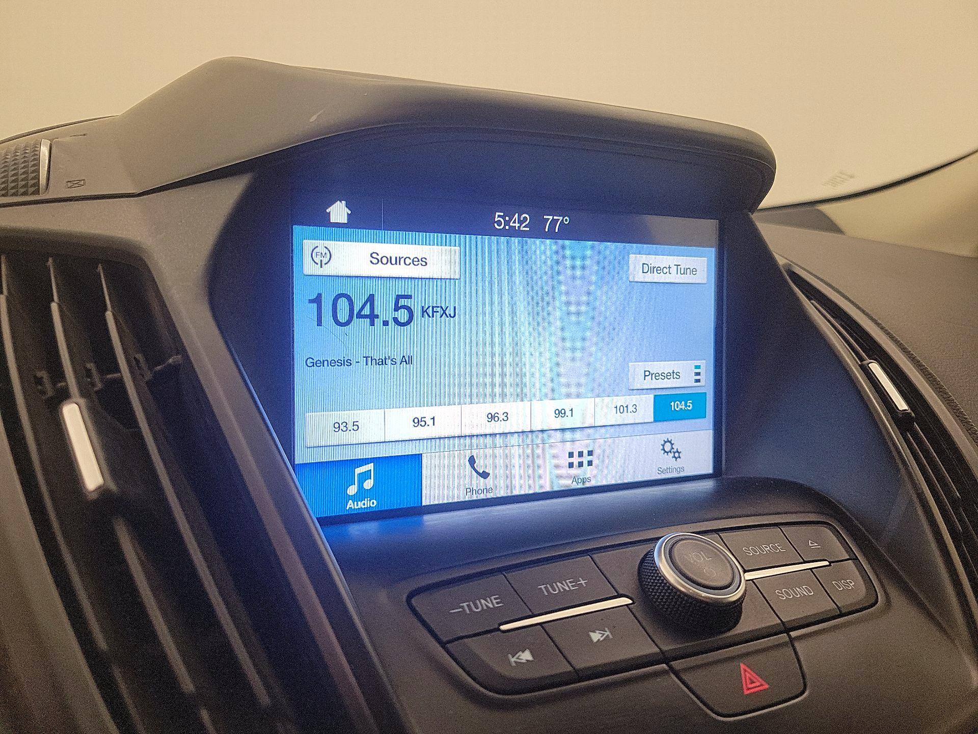 Thumbnail: 2017 Ford Escape - 15