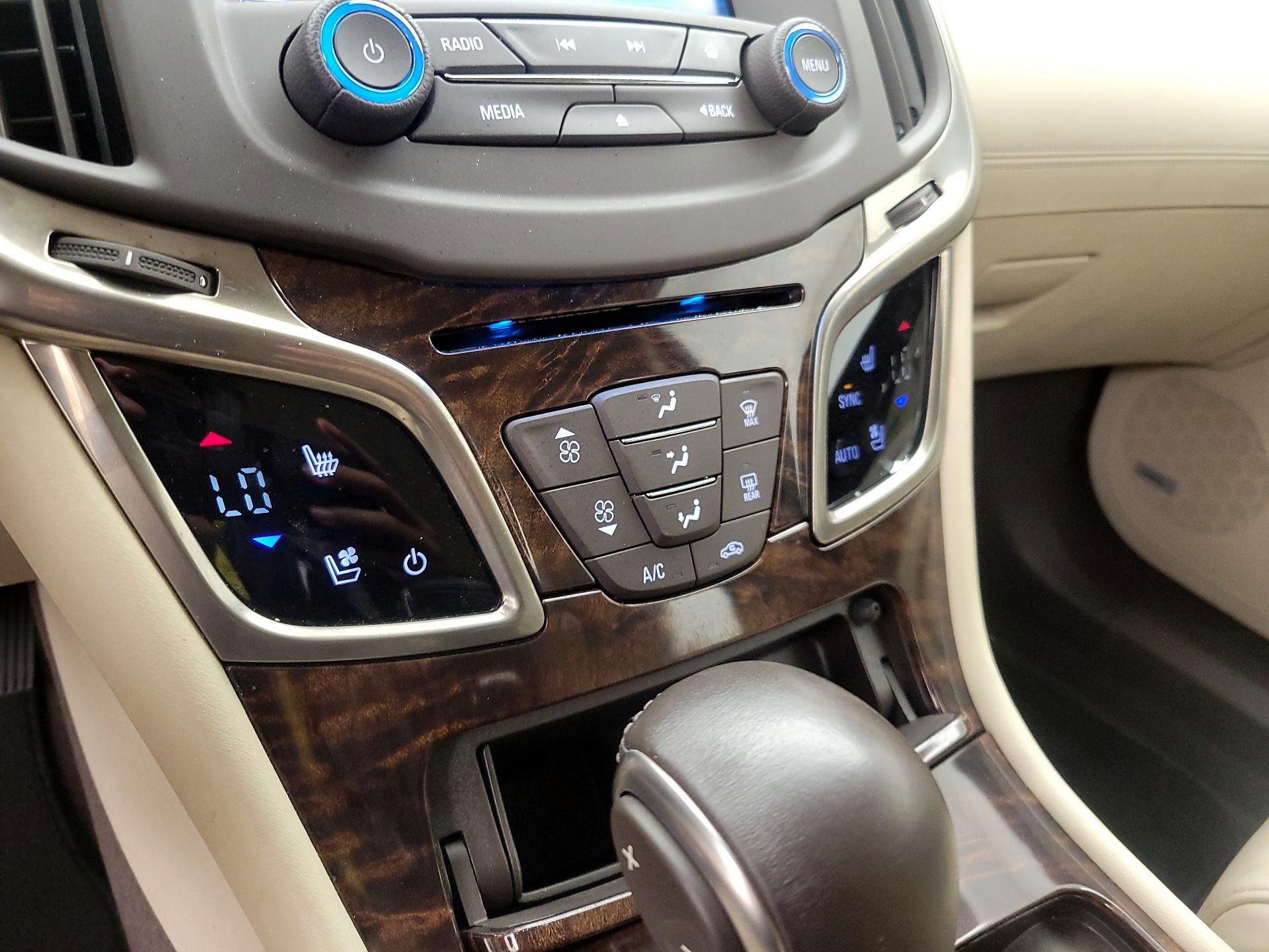Thumbnail: 2016 Buick LaCrosse - 16