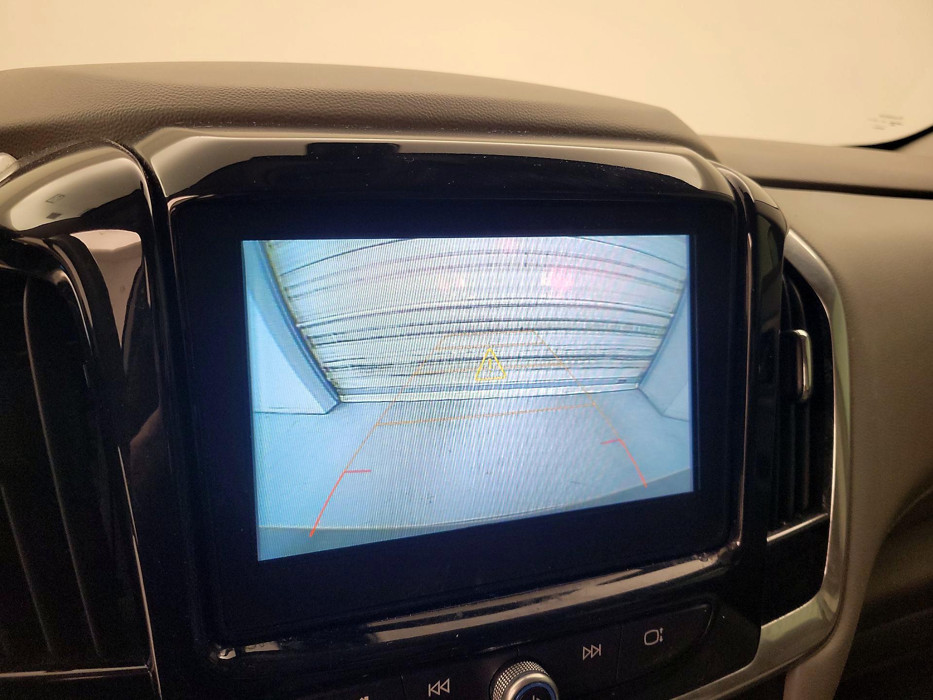 Thumbnail: 2018 Chevrolet Traverse - 14