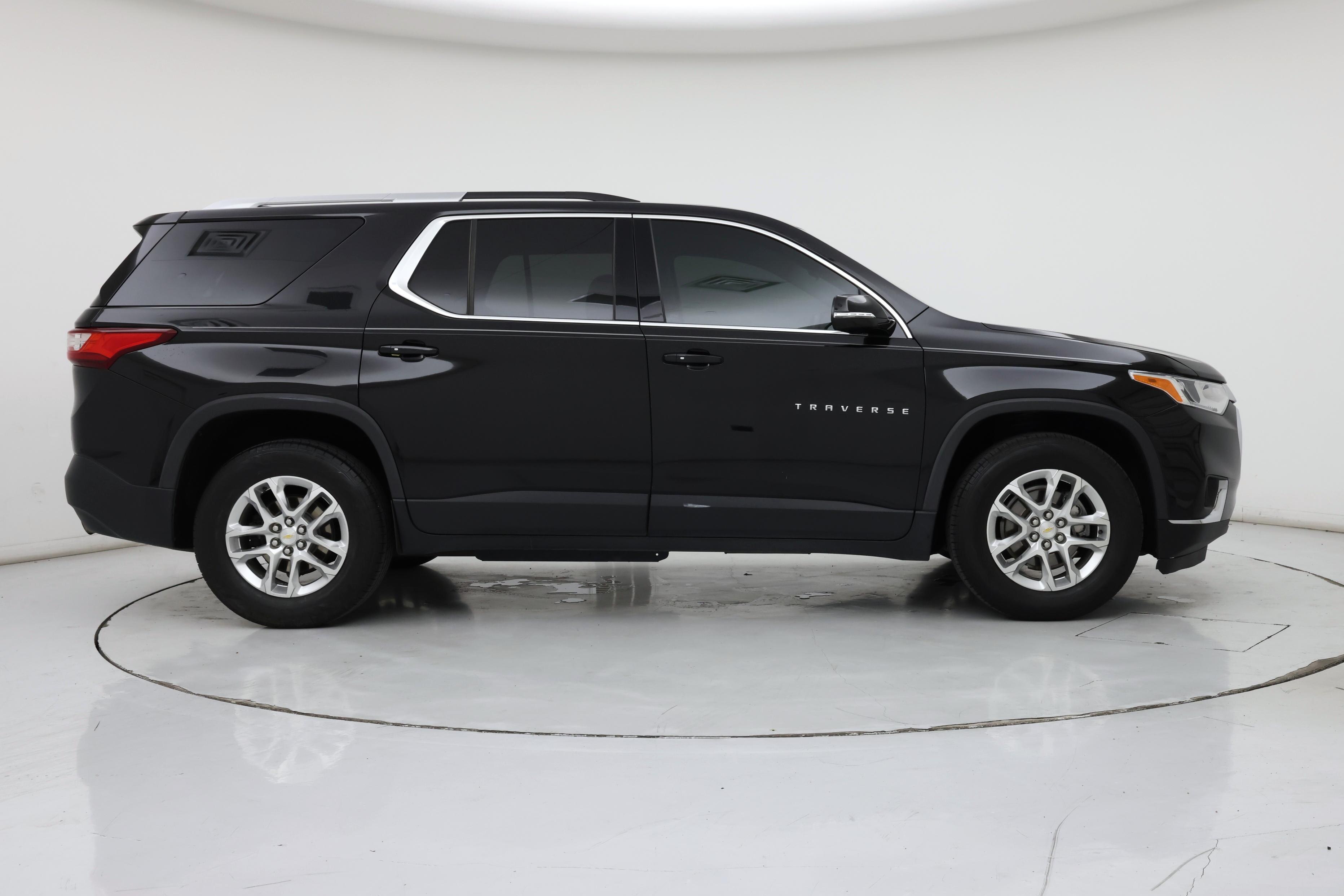 Thumbnail: 2018 Chevrolet Traverse - 7