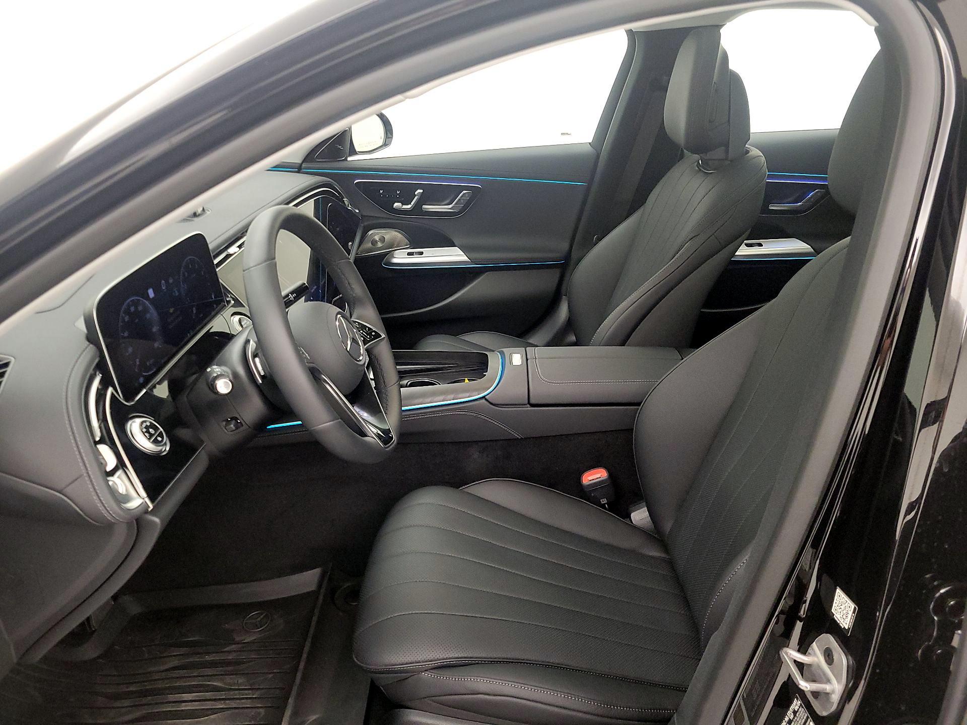 Thumbnail: 2025 Mercedes-Benz E-Class - 11