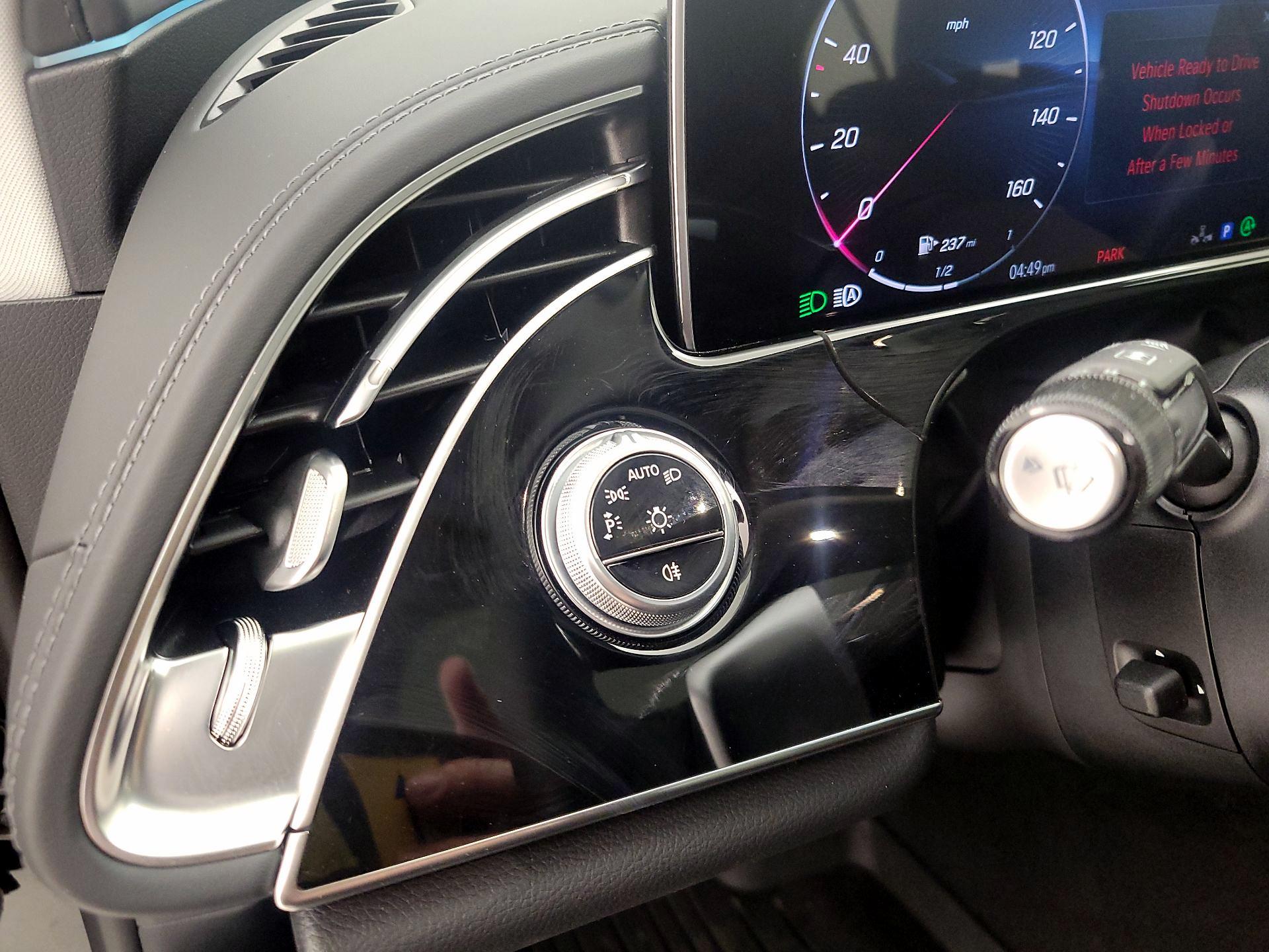 Thumbnail: 2025 Mercedes-Benz E-Class - 13