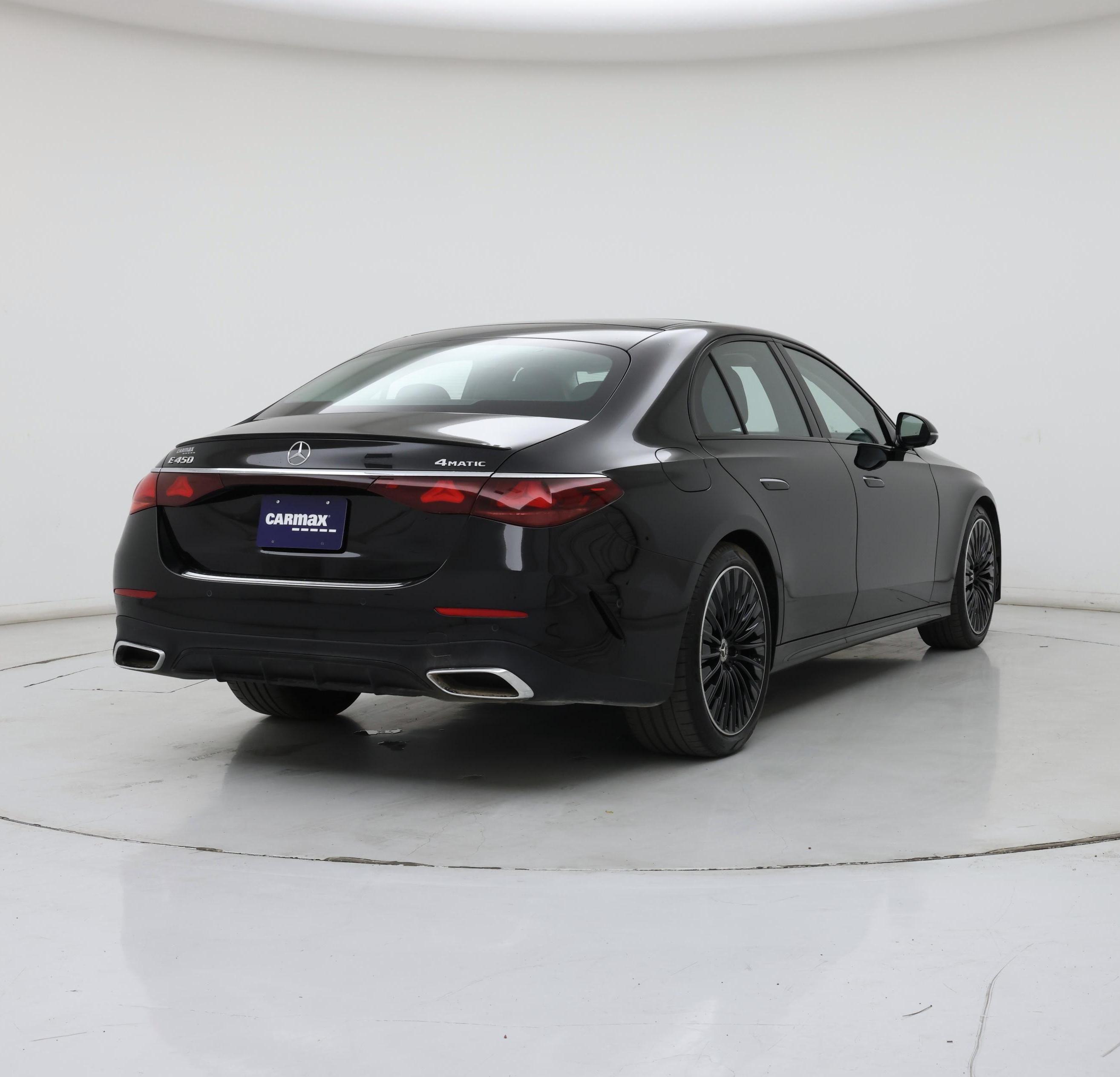 Thumbnail: 2025 Mercedes-Benz E-Class - 8