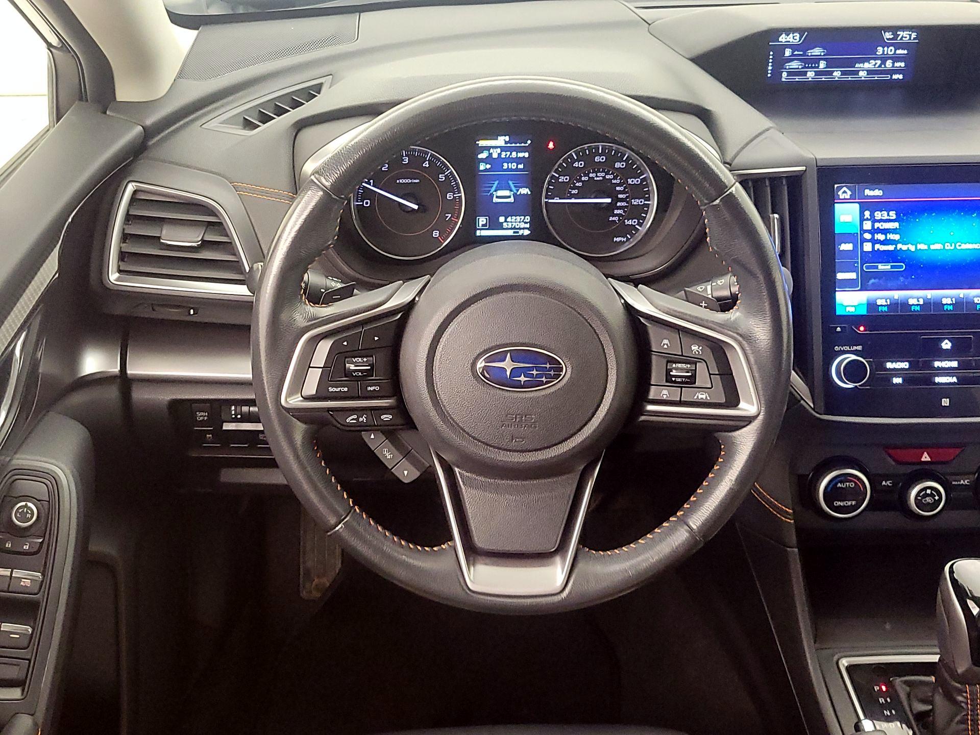 Thumbnail: 2019 Subaru Crosstrek - 10