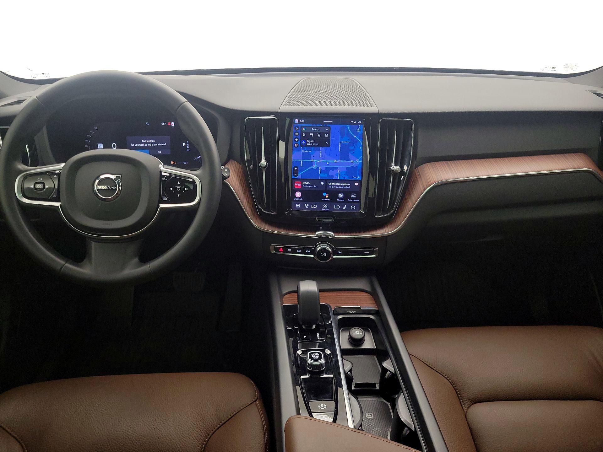 Thumbnail: 2023 Volvo XC60 - 9