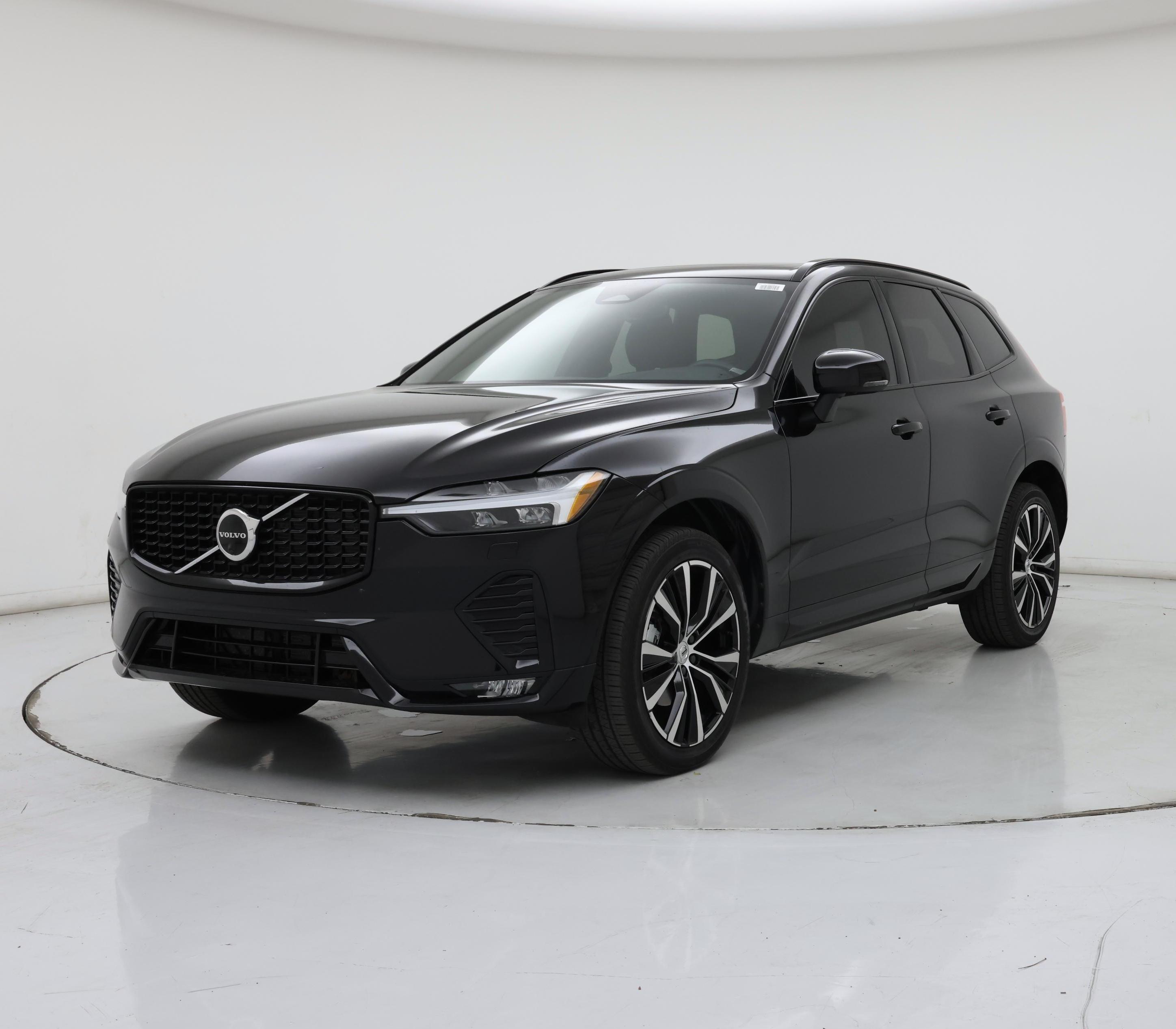 Thumbnail: 2023 Volvo XC60 - 4