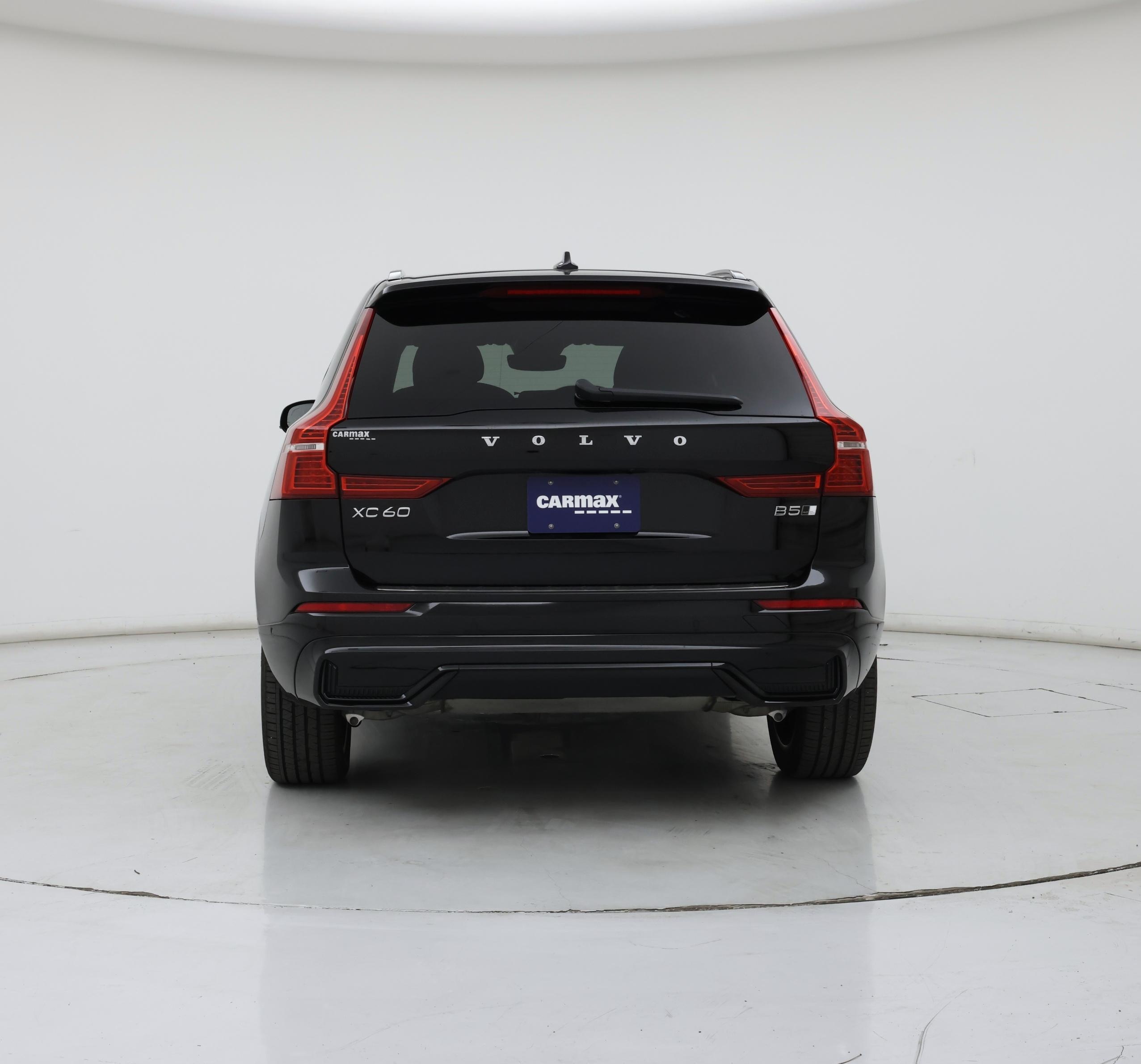 Thumbnail: 2023 Volvo XC60 - 6