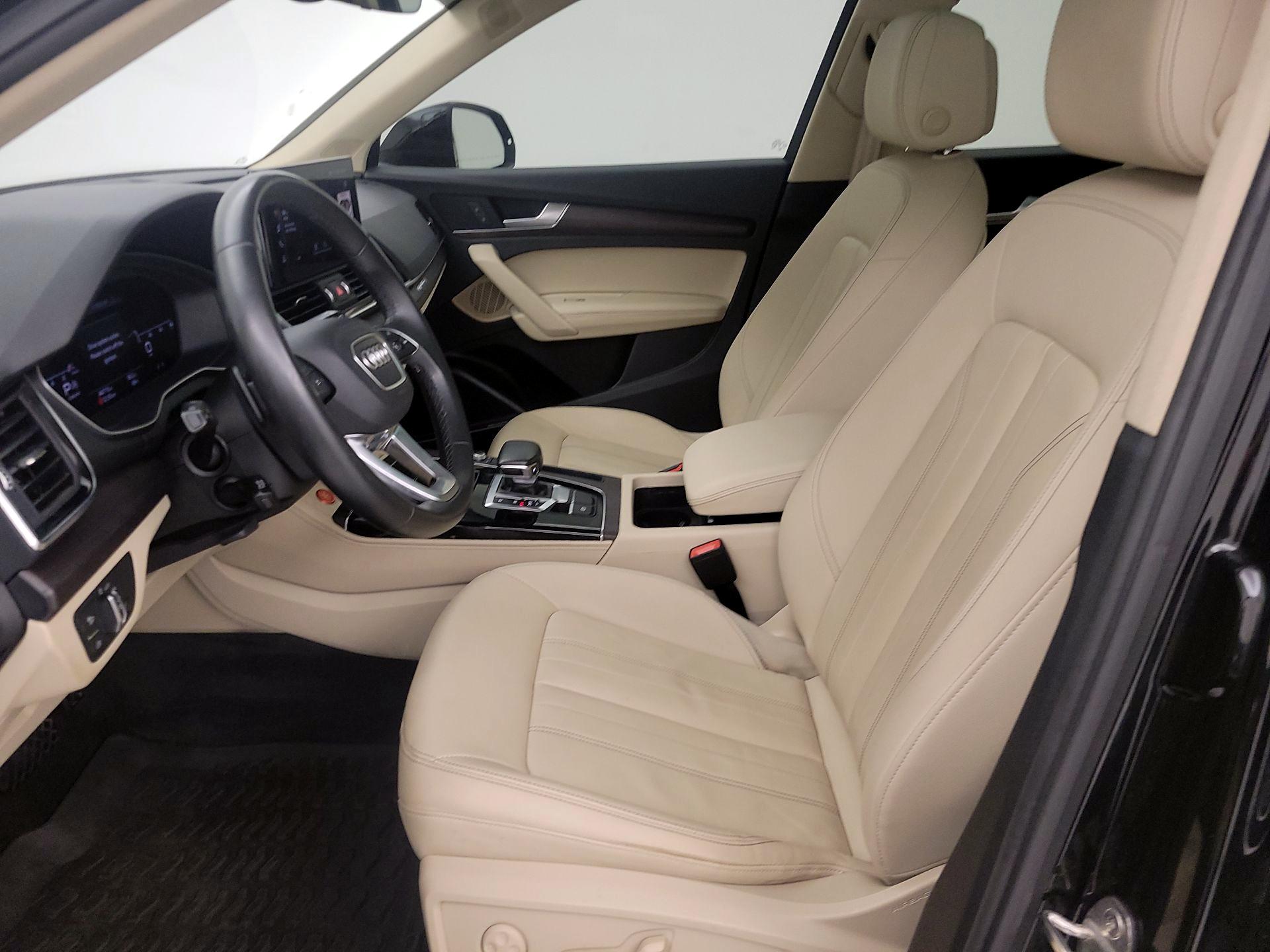 Thumbnail: 2021 Audi Q5 - 11